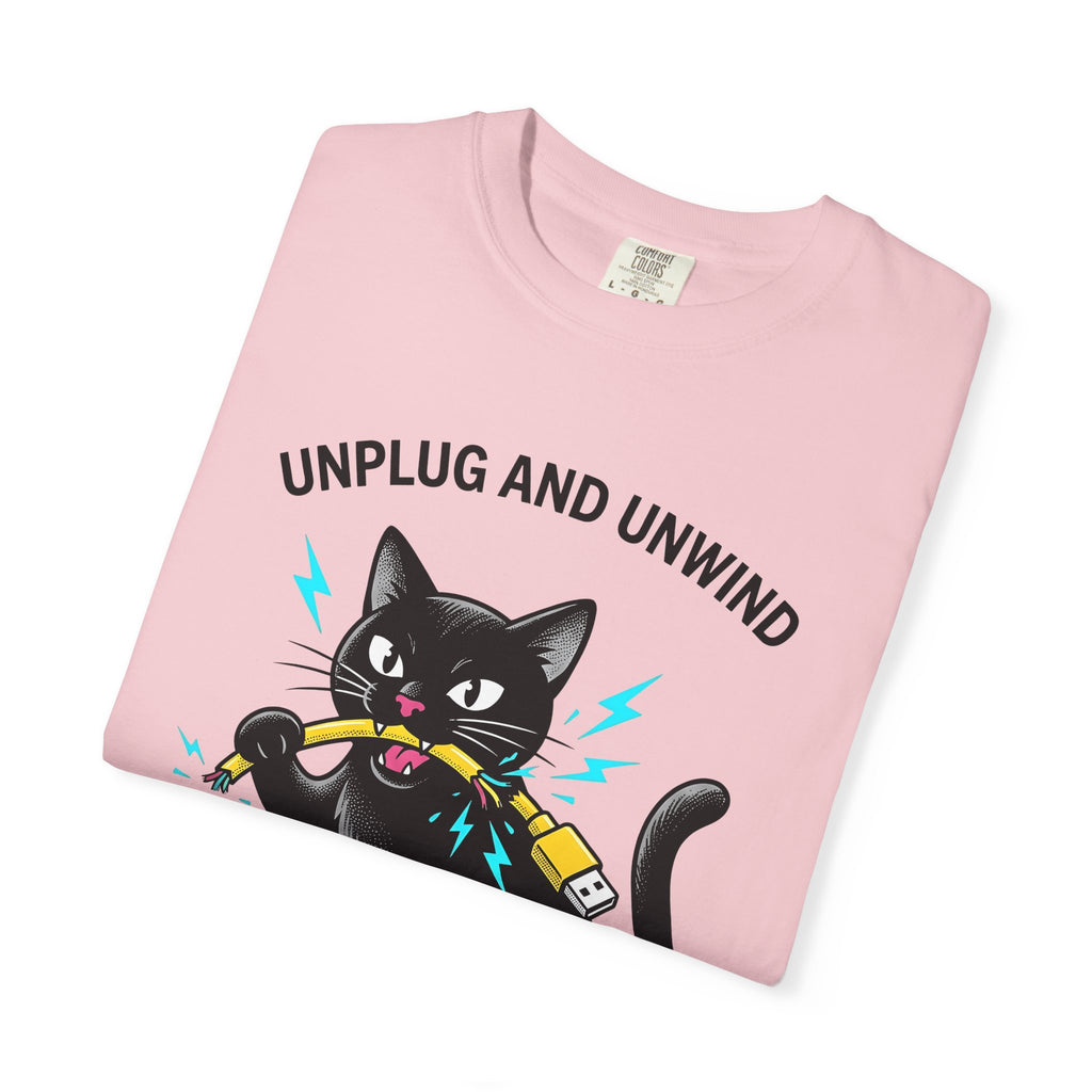 Black Cat Shirt Cat Humor Gift Women Cartoon Tee Kitty T-Shirt Feline Fan Comic Tshirt Funny Graphic Retro Usb Cable Tshirt