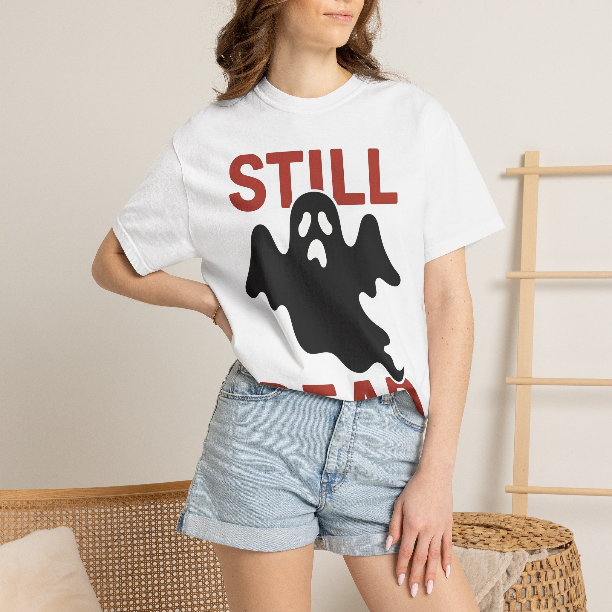 Ghost Graphic Shirt Halloween Humor Gift Women Bold Tee Specter T-Shirt Horror Fan Graphic Tshirt Funny Graphic Minimalist Spooky Face