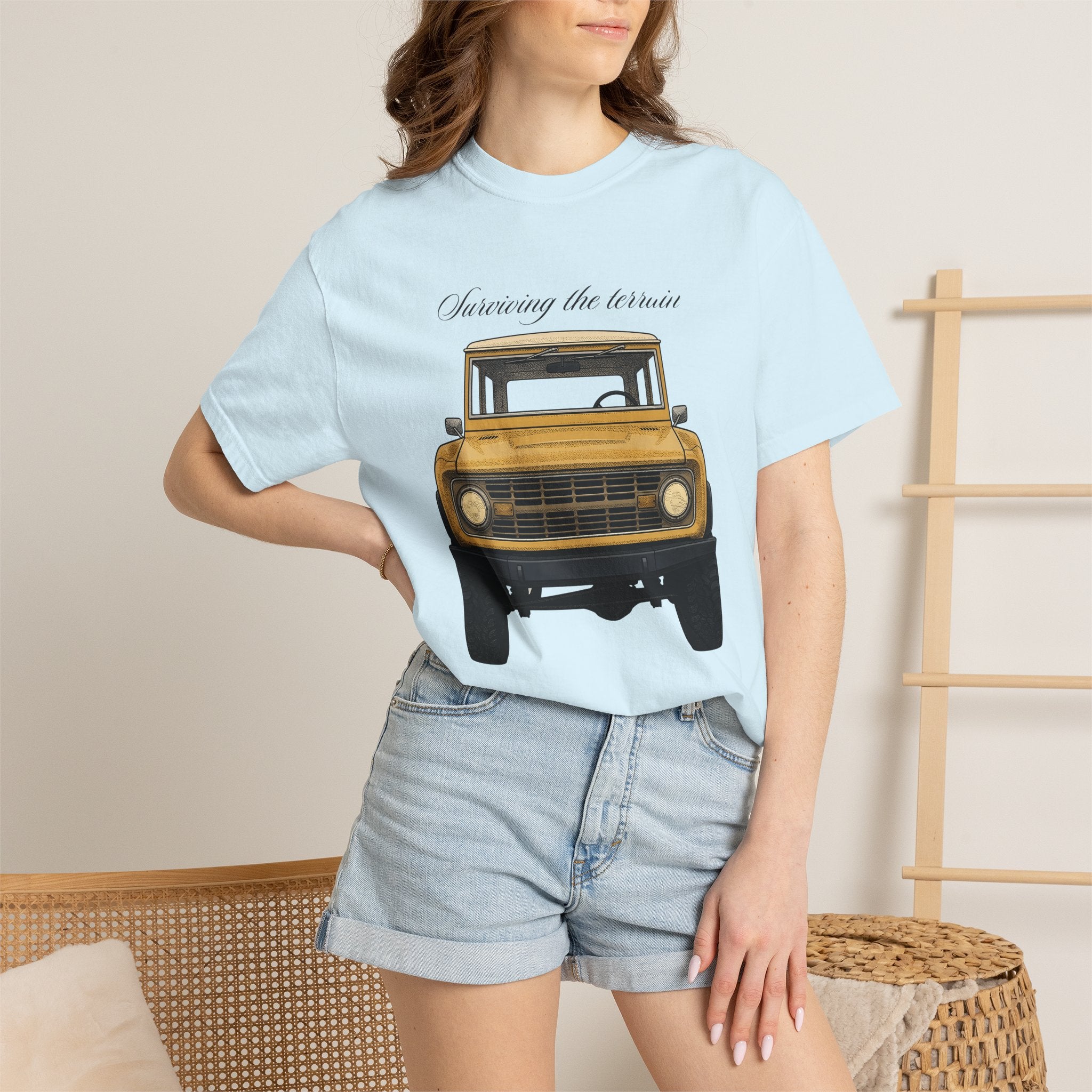 Classic Suv Shirt Moms Jokes Gift Women Vintage Tee Suv T-Shirt Mom Enthusiast Retro Tshirt Humor Graphic Sketch 4x4 Truck Tshirt