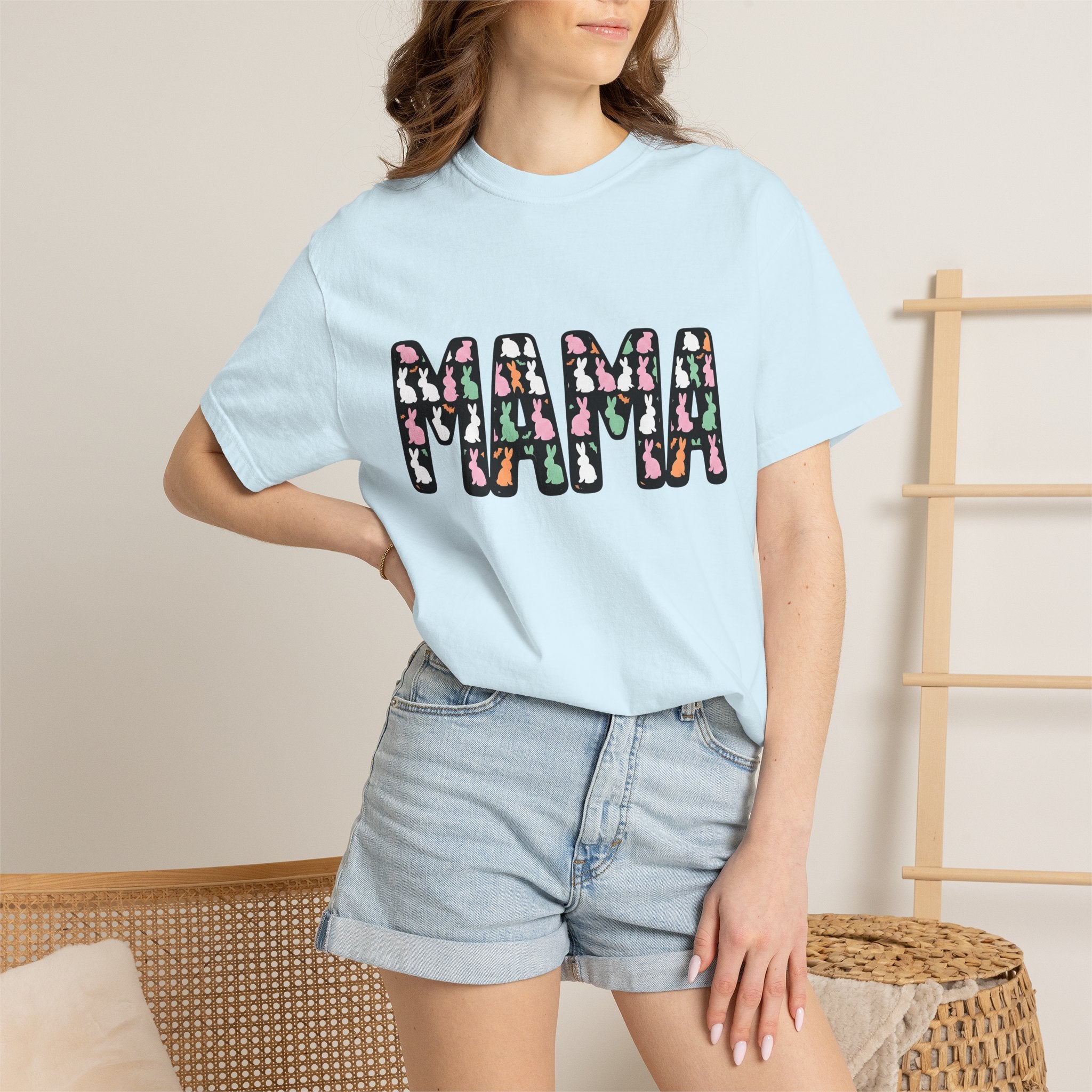 Bunny Design Shirt Moms Holiday Gift Women Sweet Tee Rabbit T-Shirt Mom Fan Cute Tshirt Celebration Graphic Lively Gentle Animals Tshirt