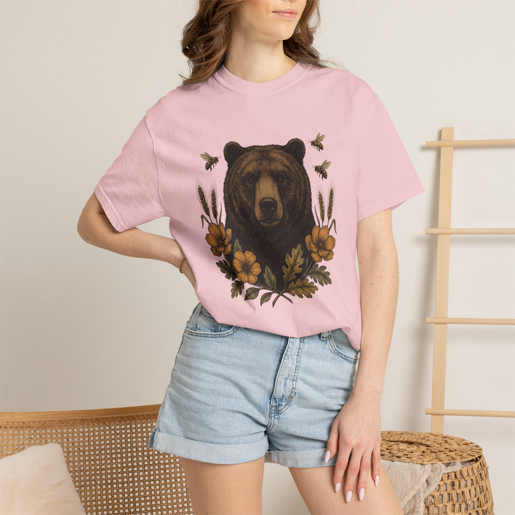 Bear Floral Shirt Animals Nature Gift Women Vintage Tee Ursa T-Shirt Wildlife Fan Retro Tshirt Environmental Graphic Hand Drawn Bees Tshirt