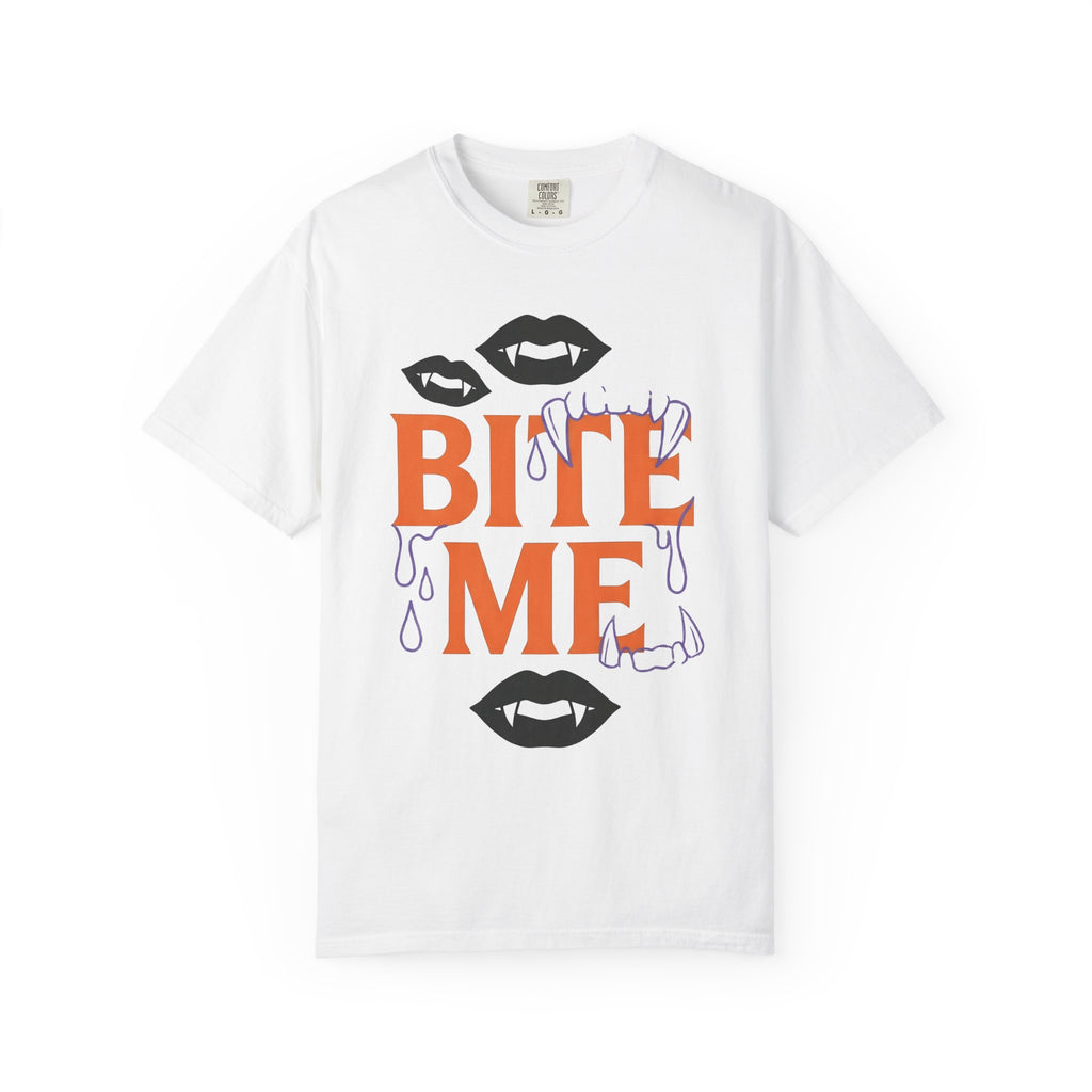 Vampire Bite Shirt Halloween Dark Gift Women Bold Design Tee Fangs T-Shirt Horror Fan Gothic Tshirt Dark Graphic Classic Blood Drip Tshirt