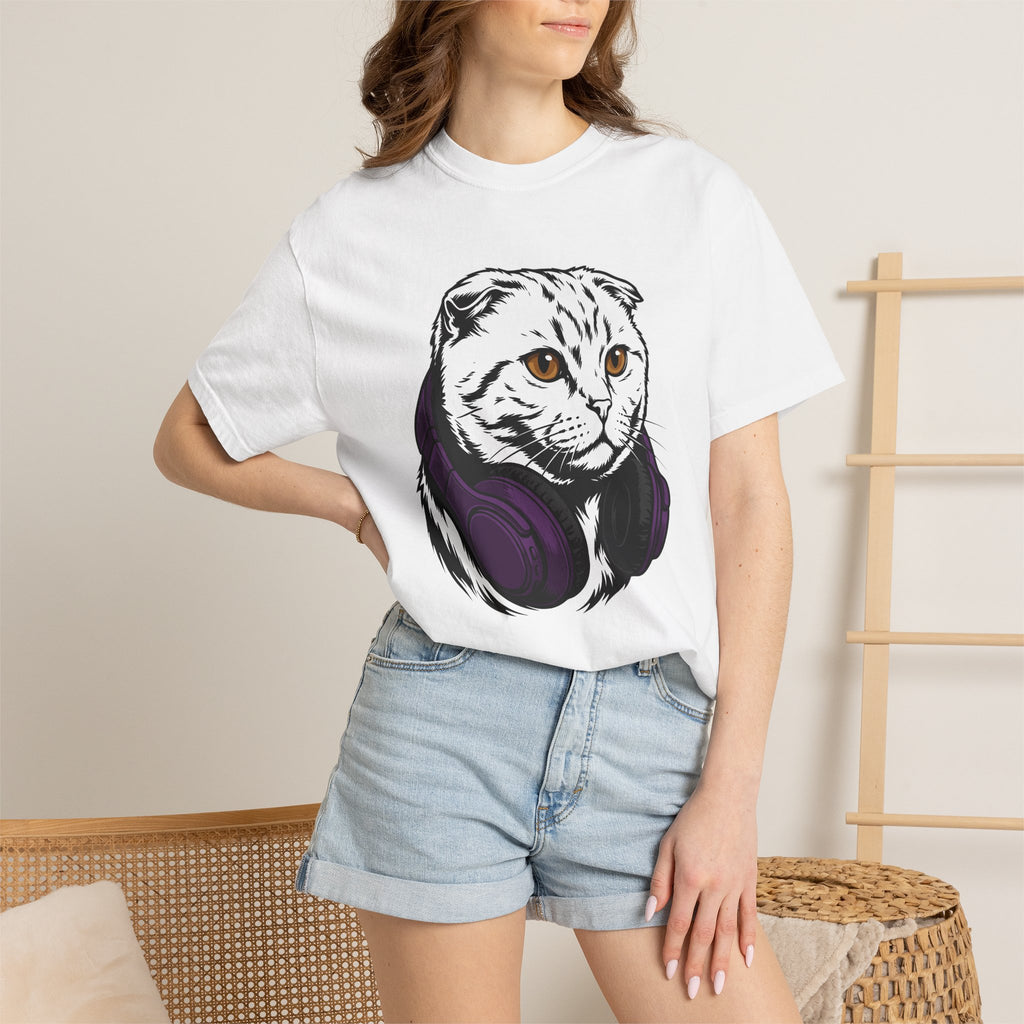 Cat Headphones Shirt Cat Music Gift Women Bold Graphic Tee Kitty Headphones T-Shirt Feline Fan Cat Graphic Tshirt Melody Graphic Music