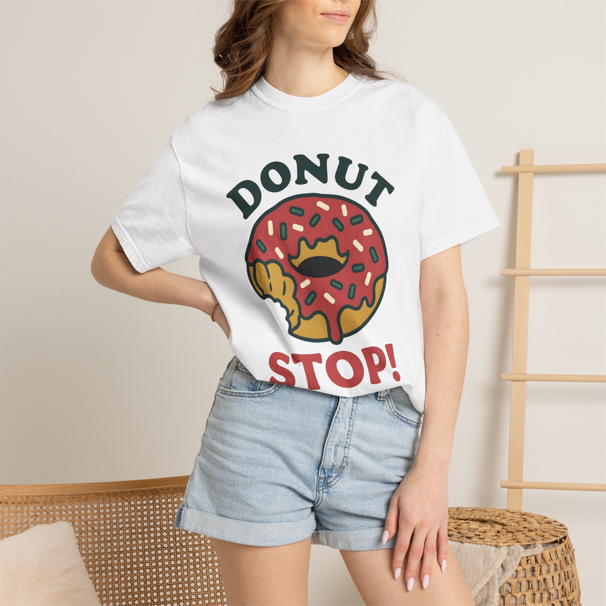 Chocolate Donut Shirt Desserts Brunch Gift Women Comic Tee Donuts T-Shirt Pastry Fan Cartoon Tshirt Breakfast Graphic Vintage Candy Tshirt