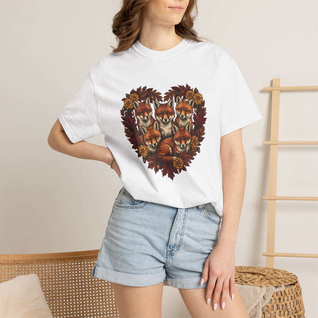 Fox Clan Shirt St. Valentine's Day Fauna Gift Women Nature Tee Fox T-Shirt Valentine Fan Naturalistic Tshirt Wildlife Graphic Antique Heart