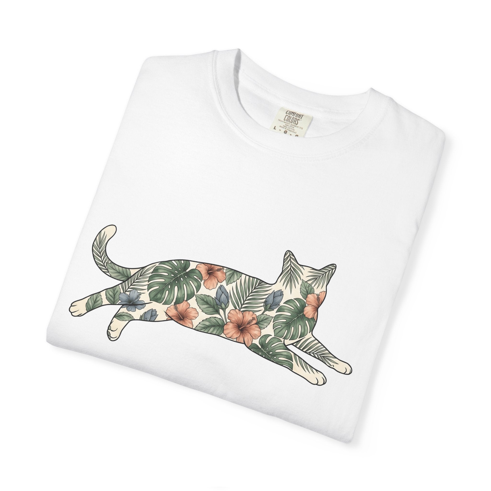 Blossom Cat Shirt Cat Petals Gift Women Garden Tee Kitty T-Shirt Cat Fan Feline Tshirt Floral Graphic Clean Jungle Leaves Tshirt