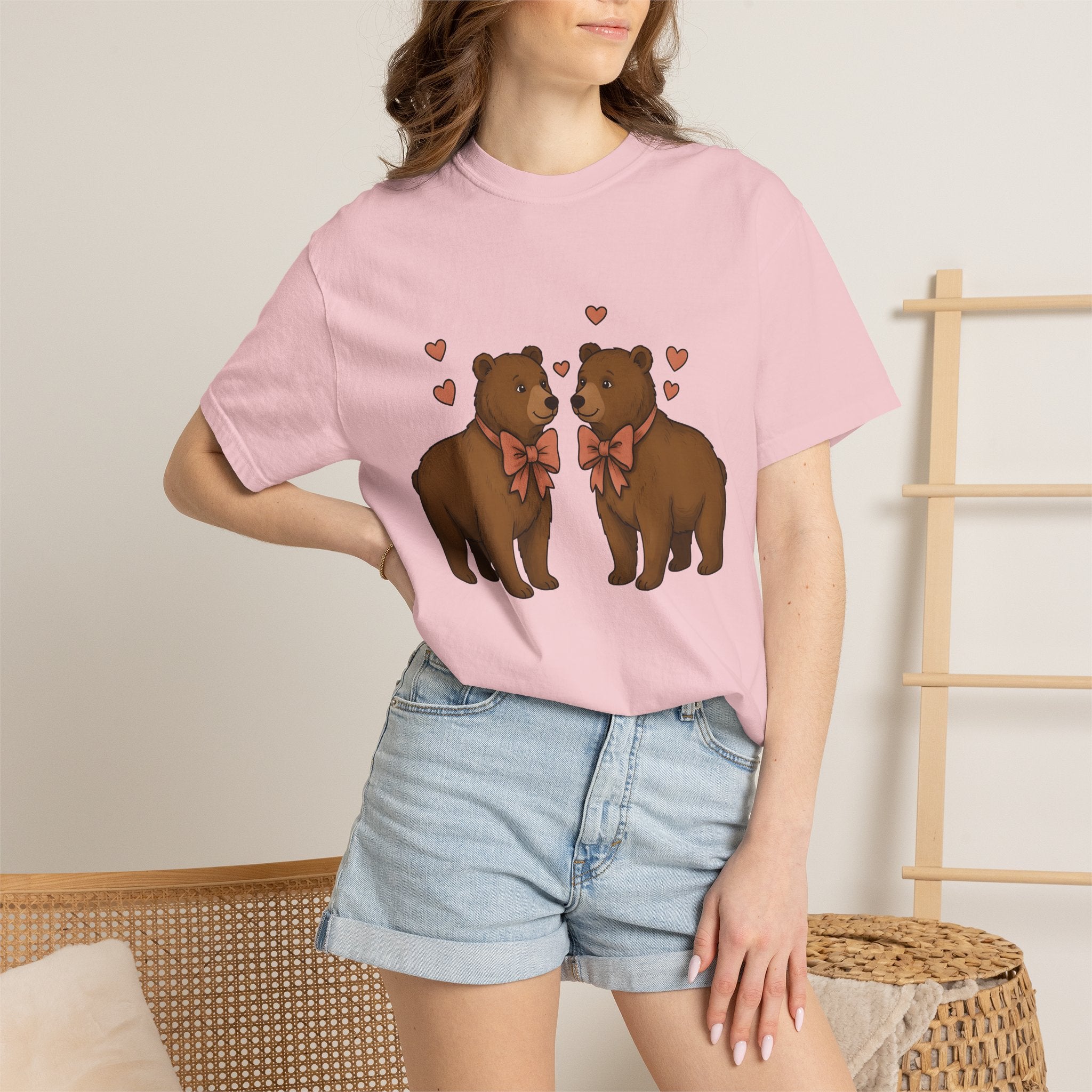Bear Couple Shirt Animals Love Gift Women Cute Tee Bear T-Shirt Animal Fan Cartoon Tshirt Romance Graphic Hand Drawn Hearts Tshirt