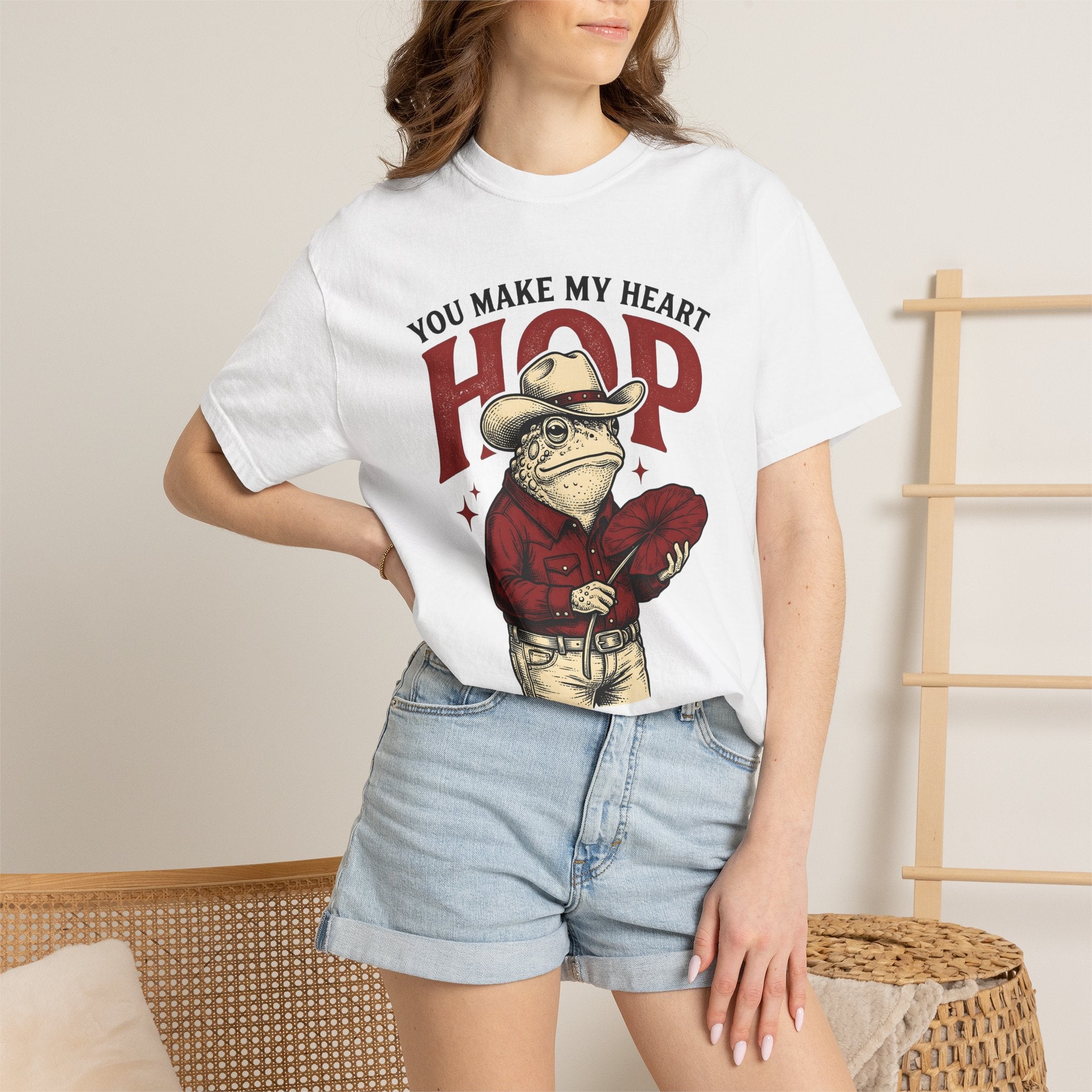 Cowboy Amphibian Shirt St. Valentine's Day Nature Gift Women Old Fashioned Tee Frog T-Shirt Valentine Fan Retro Tshirt Environmental Graphic