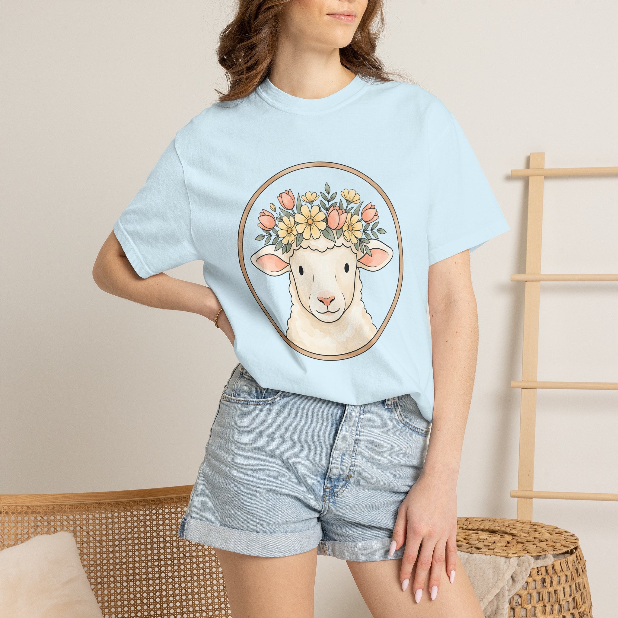Lamb Floral Garland Shirt Easter Flora Gift Women Illustration Tee Wreath T-Shirt Spring Fan Floral Tshirt Botanical Graphic Doodle Tulip