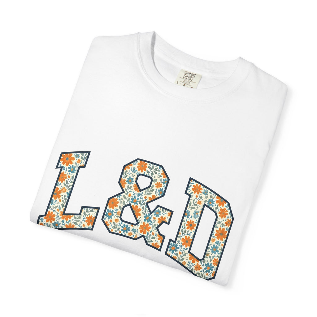 Flower Varsity Letters Shirt Nurses Blossoms Gift Women Hippie Tee Letterman T-Shirt Nurse Enthusiast Bohemian Tshirt Floral Graphic Vintage