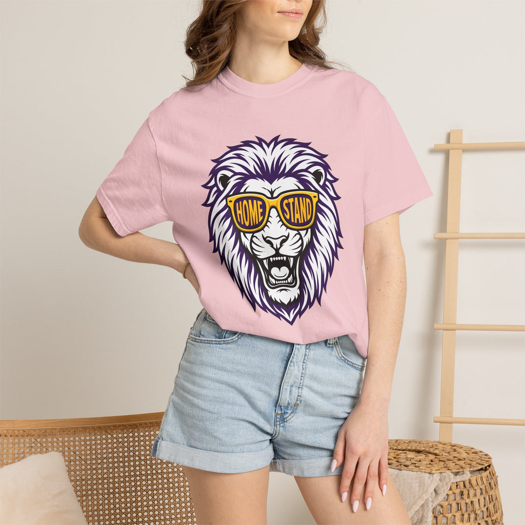 Lion Sunglasses Shirt Animals Sports Gift Women Bold Graphic Tee Lion T-Shirt Wildlife Fan Graphic Tshirt Athlete Graphic Retro Teeth Tshirt