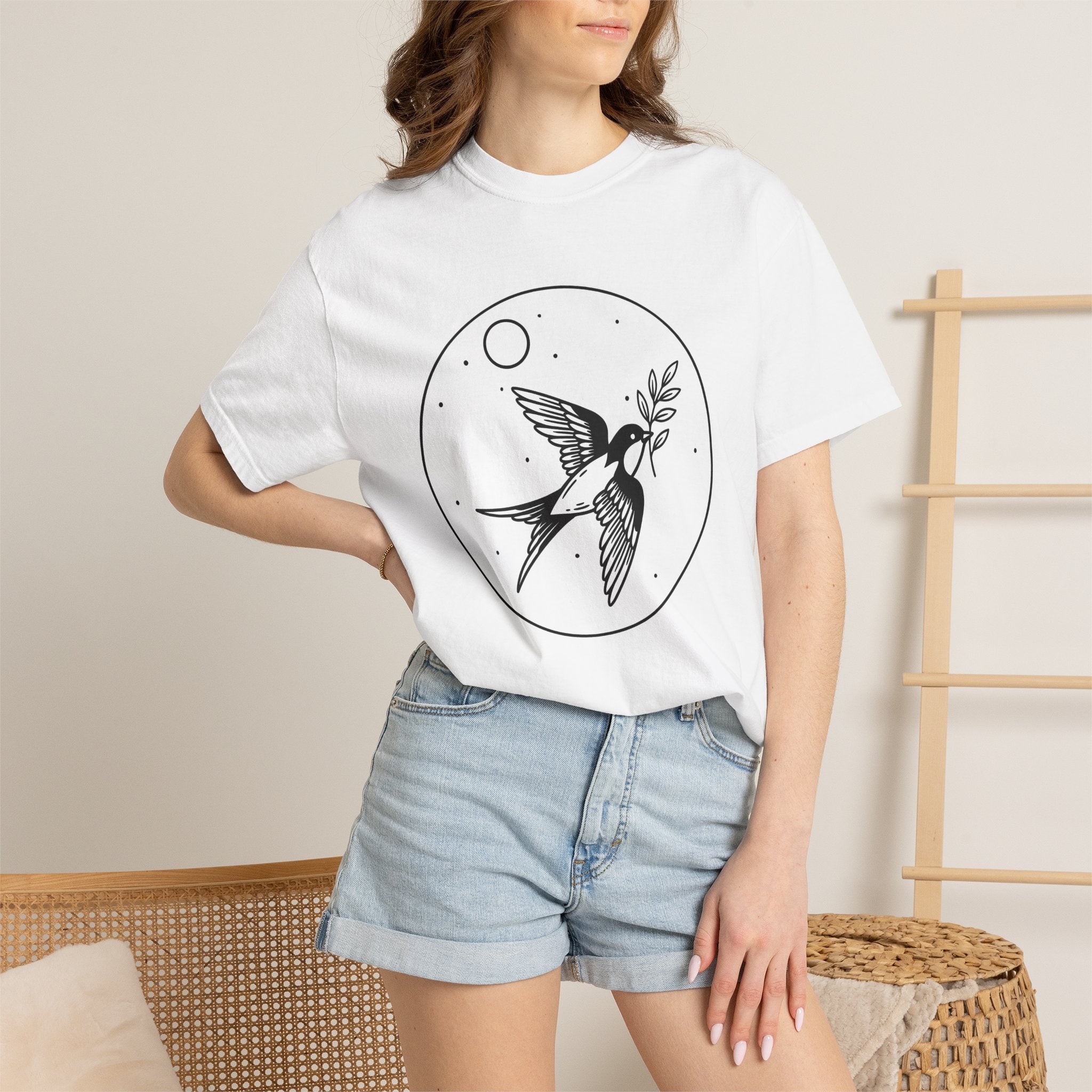 Bird Swallow Shirt Boho Chic Zodiac Gift Women Hand Drawn Tee Swallows T-Shirt Bohemian Fan Illustrated Tshirt Astrology Graphic Design