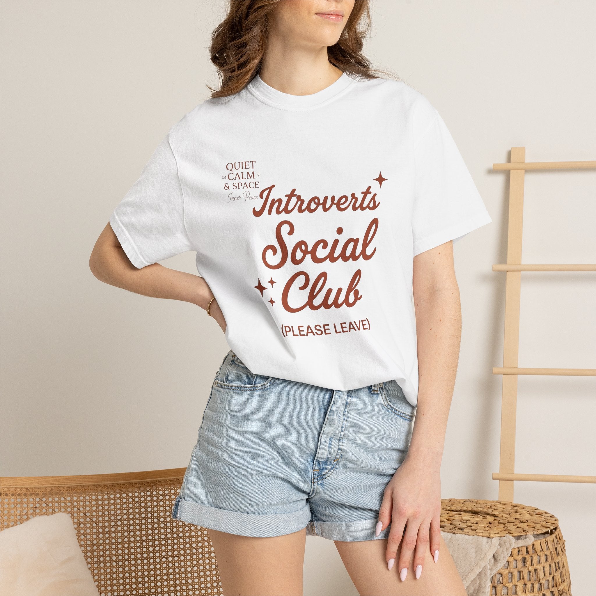 Vintage Lettering Shirt Introvert Joke Gift Women Rustic Tee Typography T-Shirt Introvert Fan Distressed Tshirt Pun Graphic Simple Sparkles