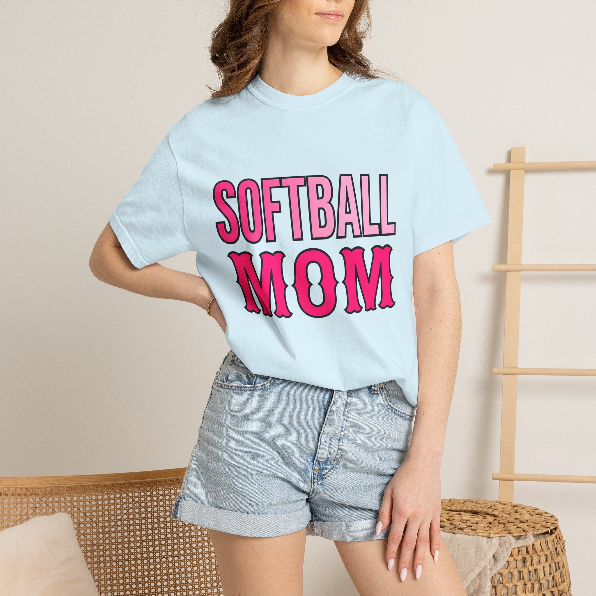 Athletic Mom Shirt Moms Baseball Gift Women Solid Tee Fitness Mom T-Shirt Mom Enthusiast Bold Tshirt Softball Graphic Vintage Pink Font