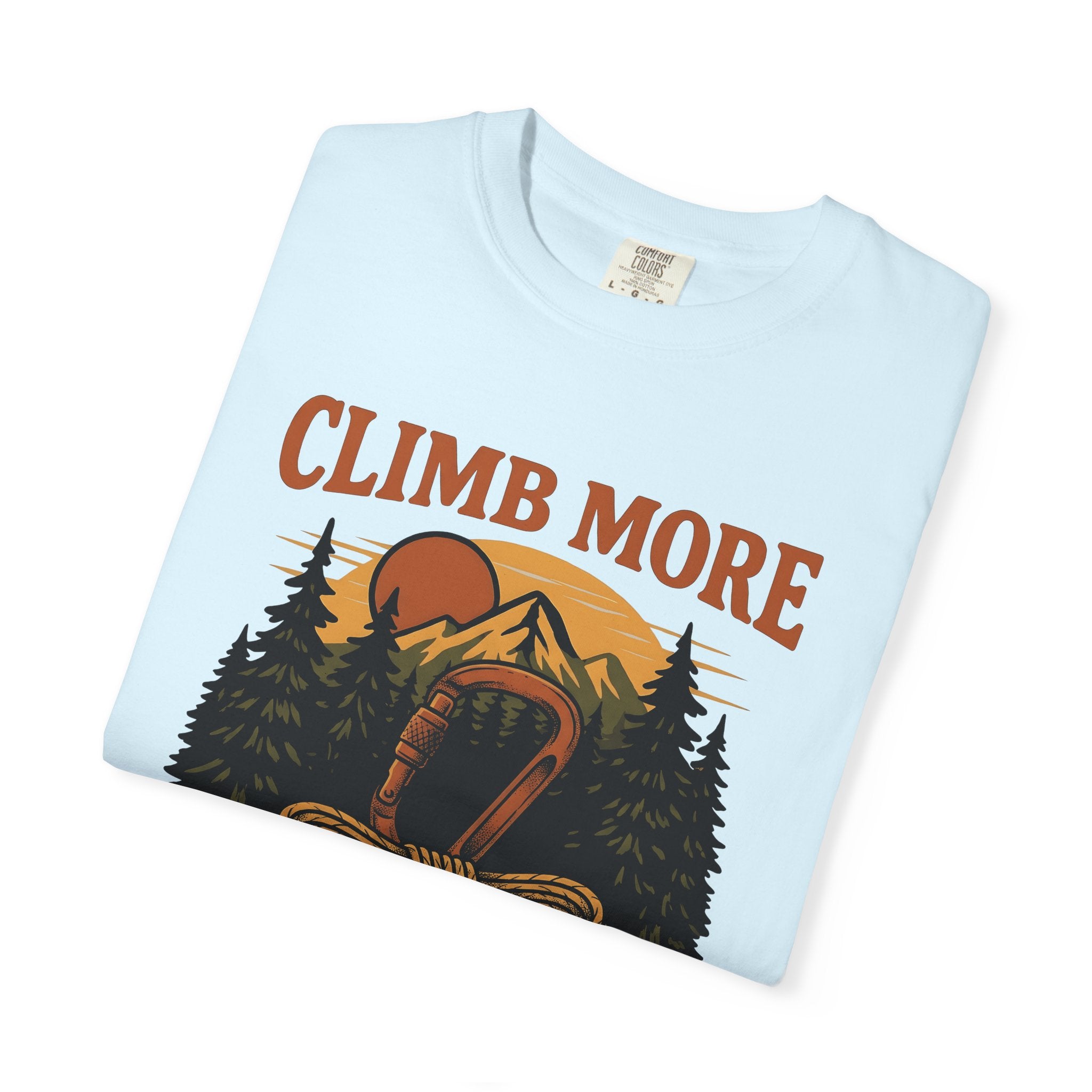 Climbing Gear Shirt Climbing Adventure Gift Women Vintage Tee Climbing Equipment T-Shirt Climber Enthusiast Retro Tshirt Expedition Graphic