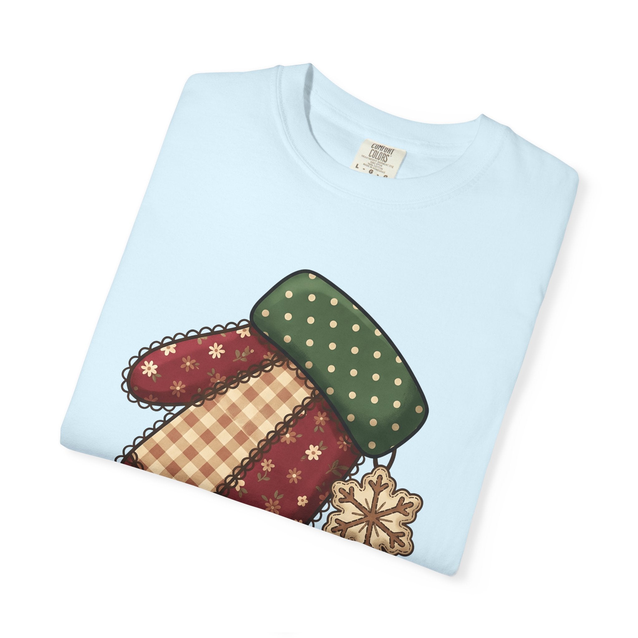 Winter Mitten Shirt Holiday Christmas Gift Women Folk Art Tee Glove T-Shirt Christmas Fan Handmade Tshirt Xmas Graphic Vintage Snowflake