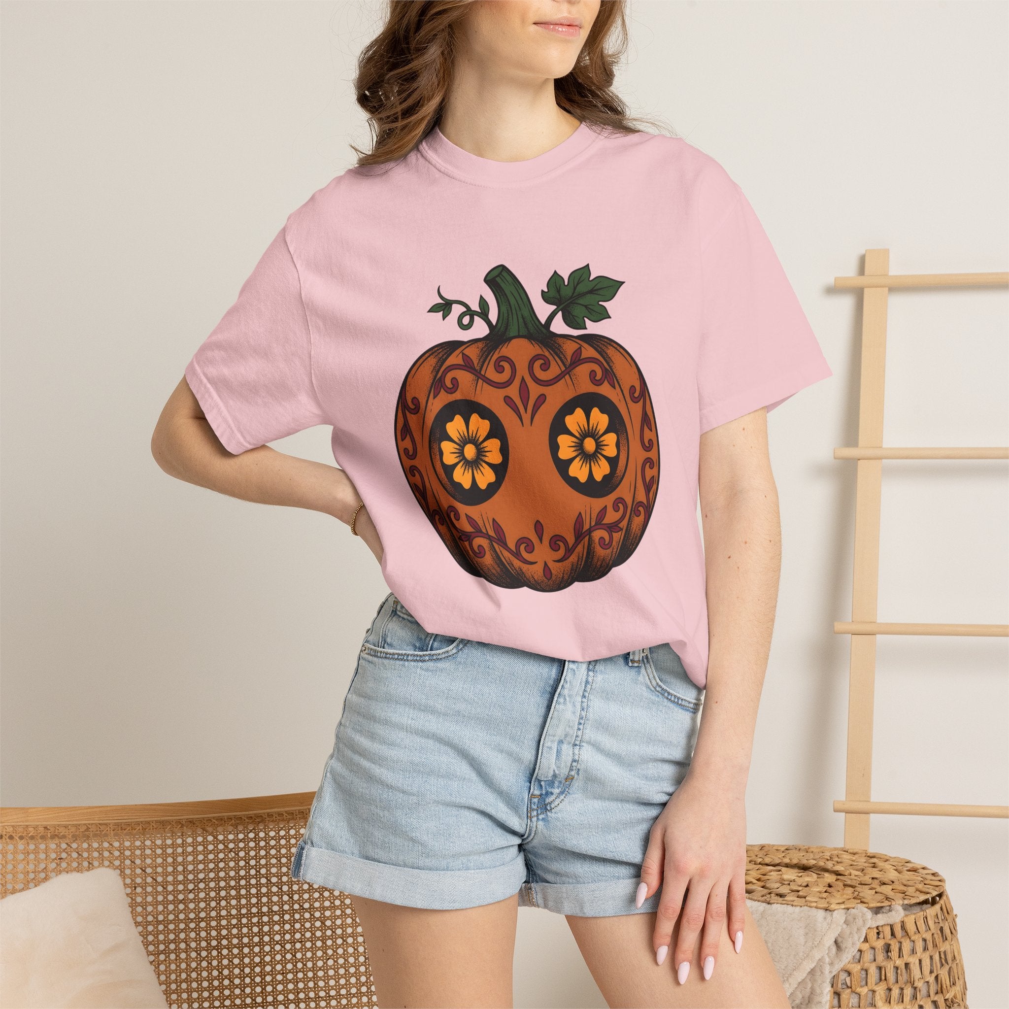 Pumpkin Illustration Shirt Halloween Spooky Gift Women Blackwork Tee Gourd T-Shirt Horror Fan Dark Graphic Tshirt Classic Floral Design
