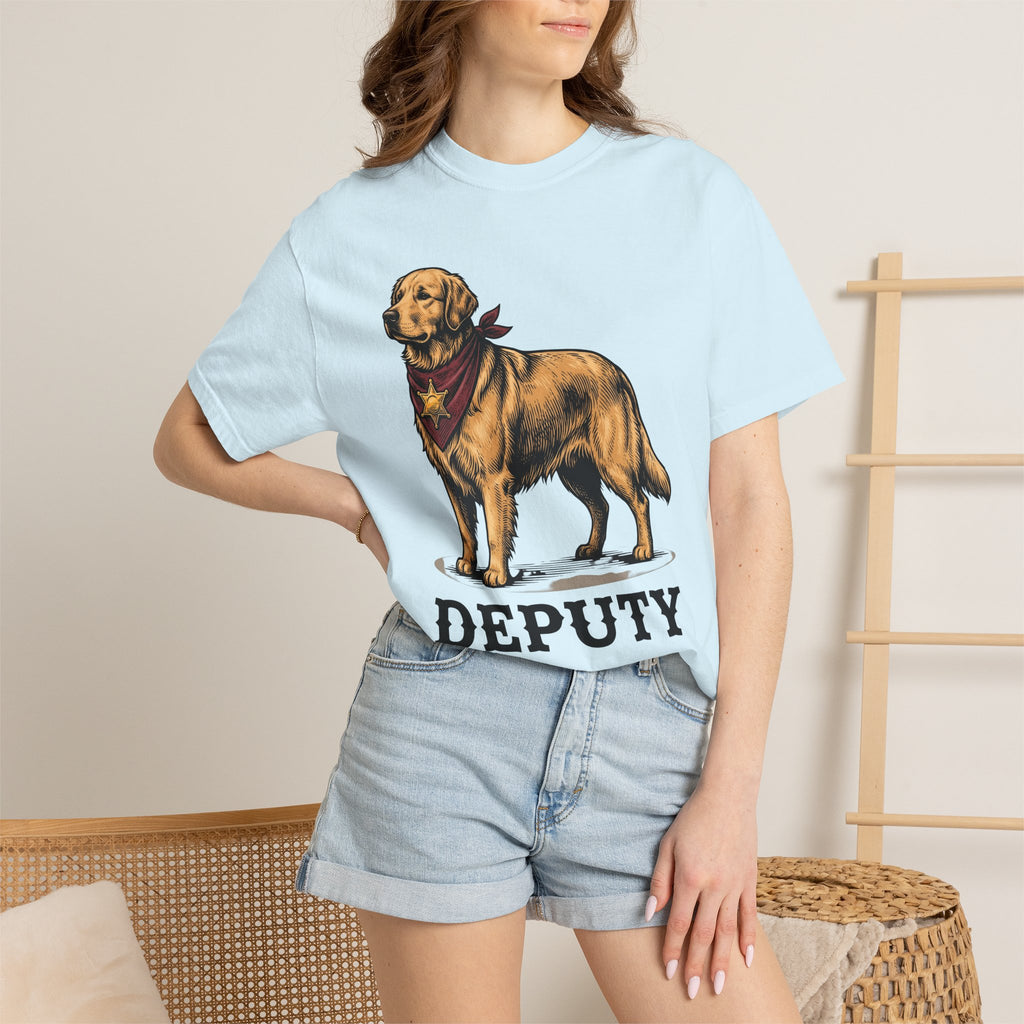 Golden Retriever Shirt Dog Ranch Gift Women Retro Tee Retriever T-Shirt Dog Fan Vintage Tshirt Farm Graphic Line Art Sheriff Badge Tshirt