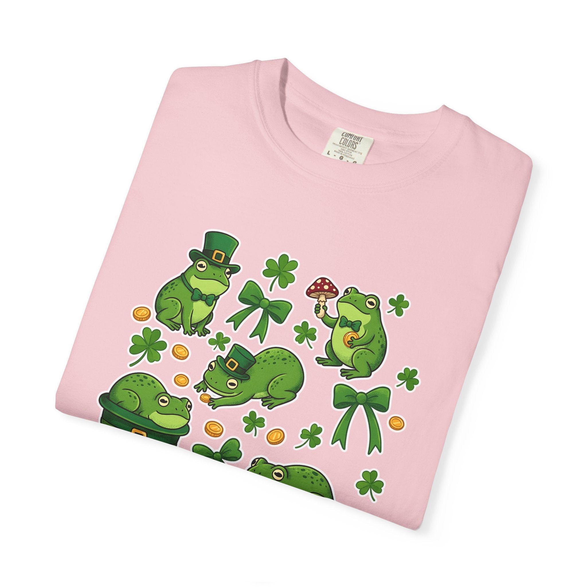 Frog Illustration Shirt St Patrick's Day Wildlife Gift Women Cute Tee Toad T-Shirt Luck Fan Kawaii Tshirt Animal Graphic Comic Clover Tshirt
