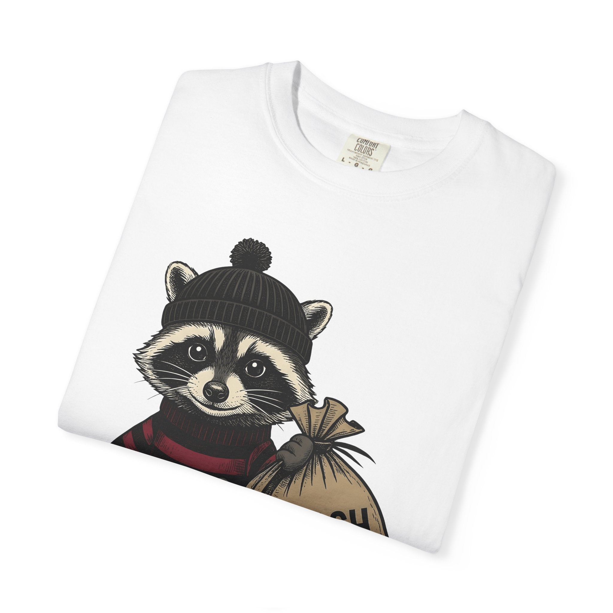 Raccoon Graphic Shirt Animals Humor Gift Women Hand Drawn Tee Trash Panda T-Shirt Wildlife Fan Illustrated Tshirt Funny Graphic Vintage