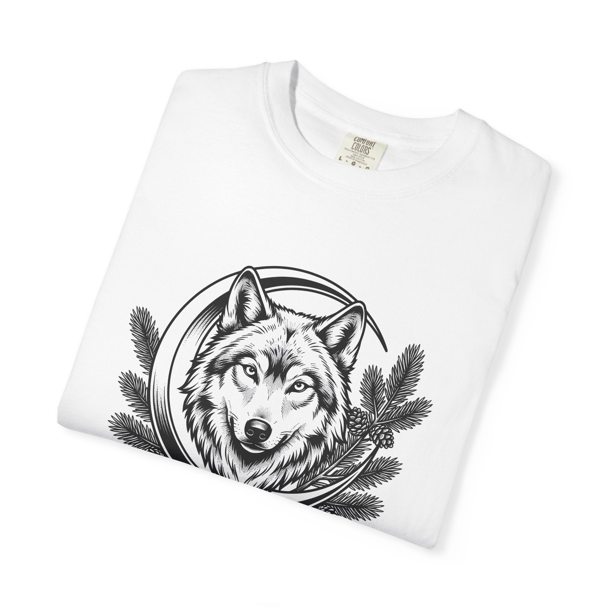 Wolf Face Shirt Boho Chic Outdoors Gift Women Sketch Tee Wolf T-Shirt Bohemian Fan Drawing Graphic Outdoorsy Graphic Modern Evergreen Sprigs