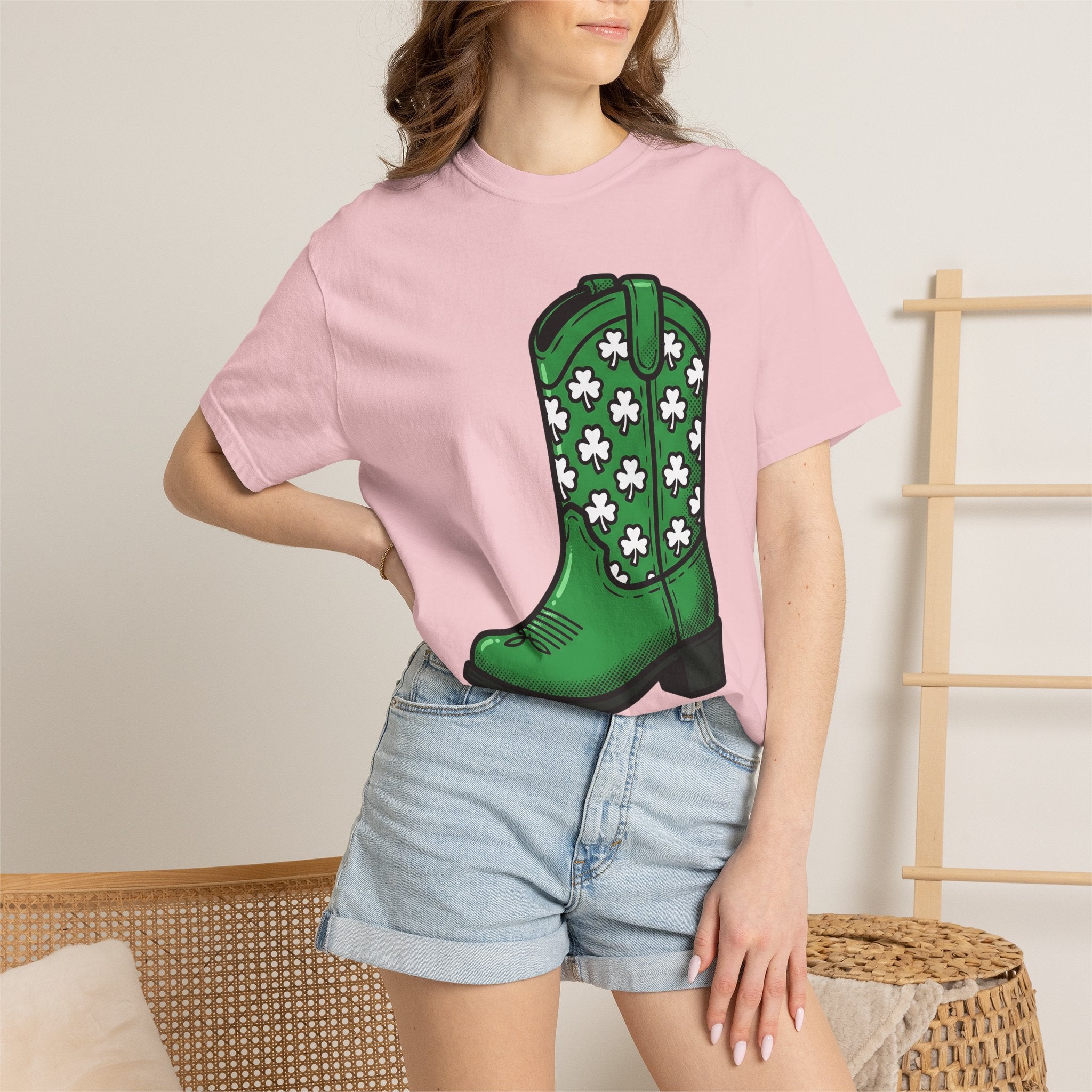 Western Boot Shirt St Patrick's Day Country Gift Women Graphic Tee Cowboy Boot T-Shirt Luck Fan Illustrated Tshirt Rural Graphic Retro