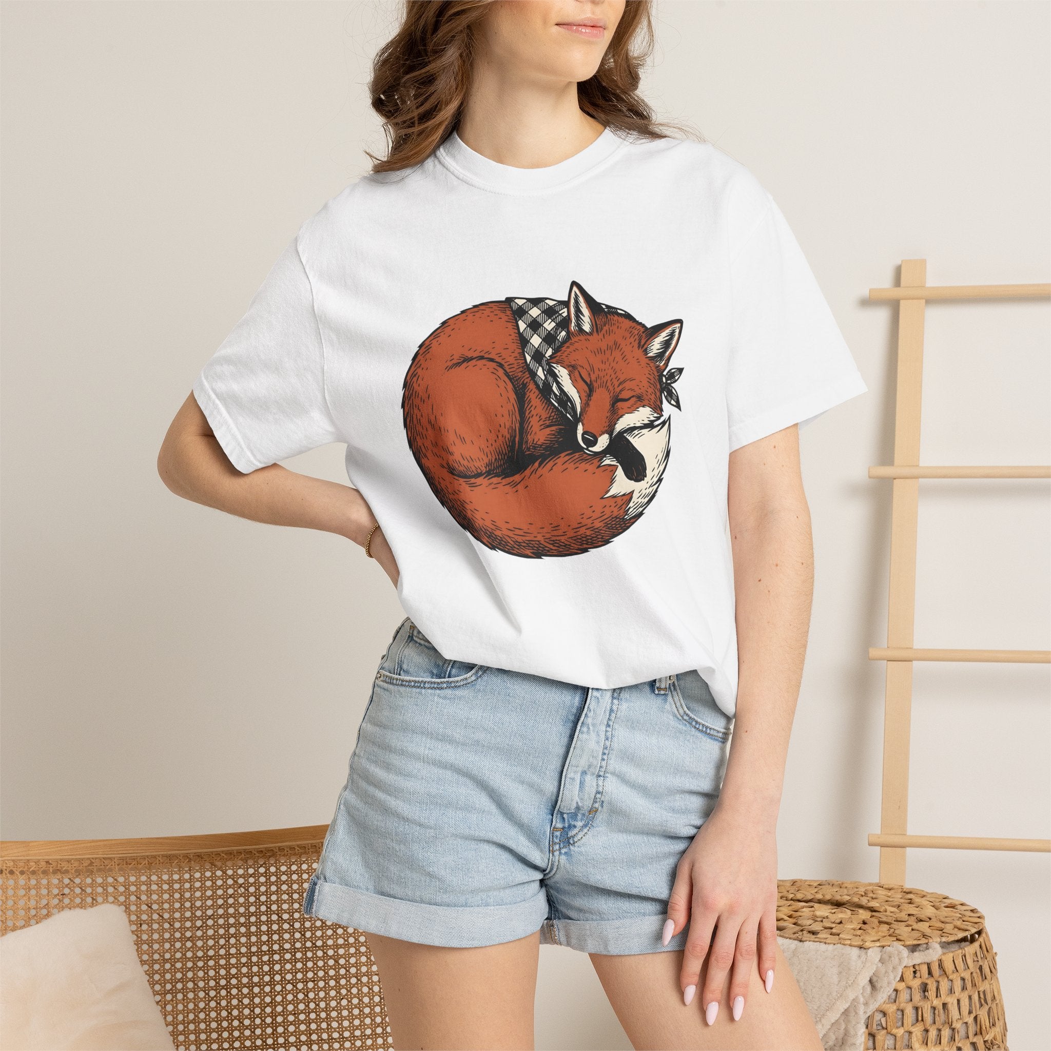 Resting Fox Shirt Fox Nature Gift Women Line Art Tee Fox T-Shirt Fox Fan Minimalist Tshirt Wildlife Graphic Cartoon Kerchief Tshirt