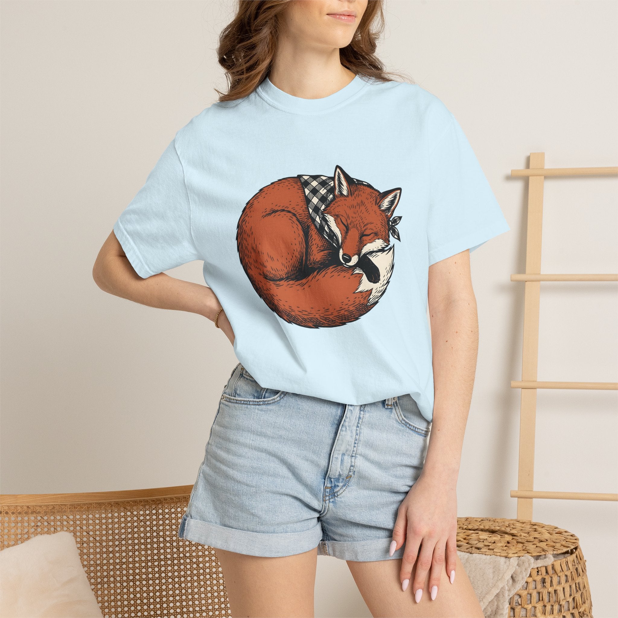 Resting Fox Shirt Fox Nature Gift Women Line Art Tee Fox T-Shirt Fox Fan Minimalist Tshirt Wildlife Graphic Cartoon Kerchief Tshirt