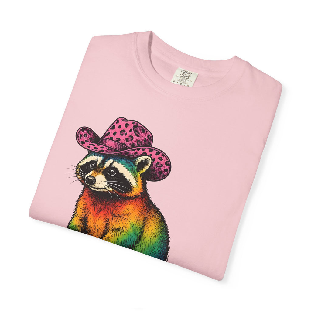 Colorful Raccoon Shirt Cowgirl Wildlife Gift Women Vibrant Graphic Tee Raccoon T-Shirt Cowgirl Fan Animal Graphic Wildlife Illustration