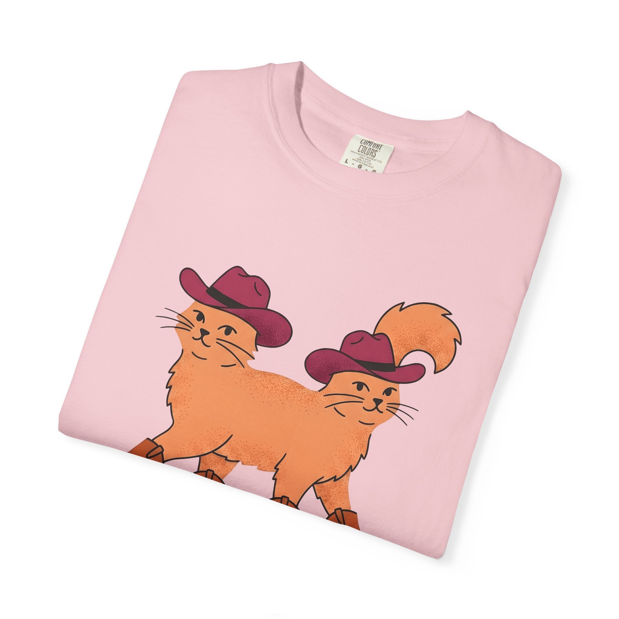 Cowboy Kitten Shirt Cowgirl Farm Gift Women Comic Strip Tee Kitten T-Shirt Cowgirl Fan Cartoon Tshirt Ranch Graphic Old School Leather Boots