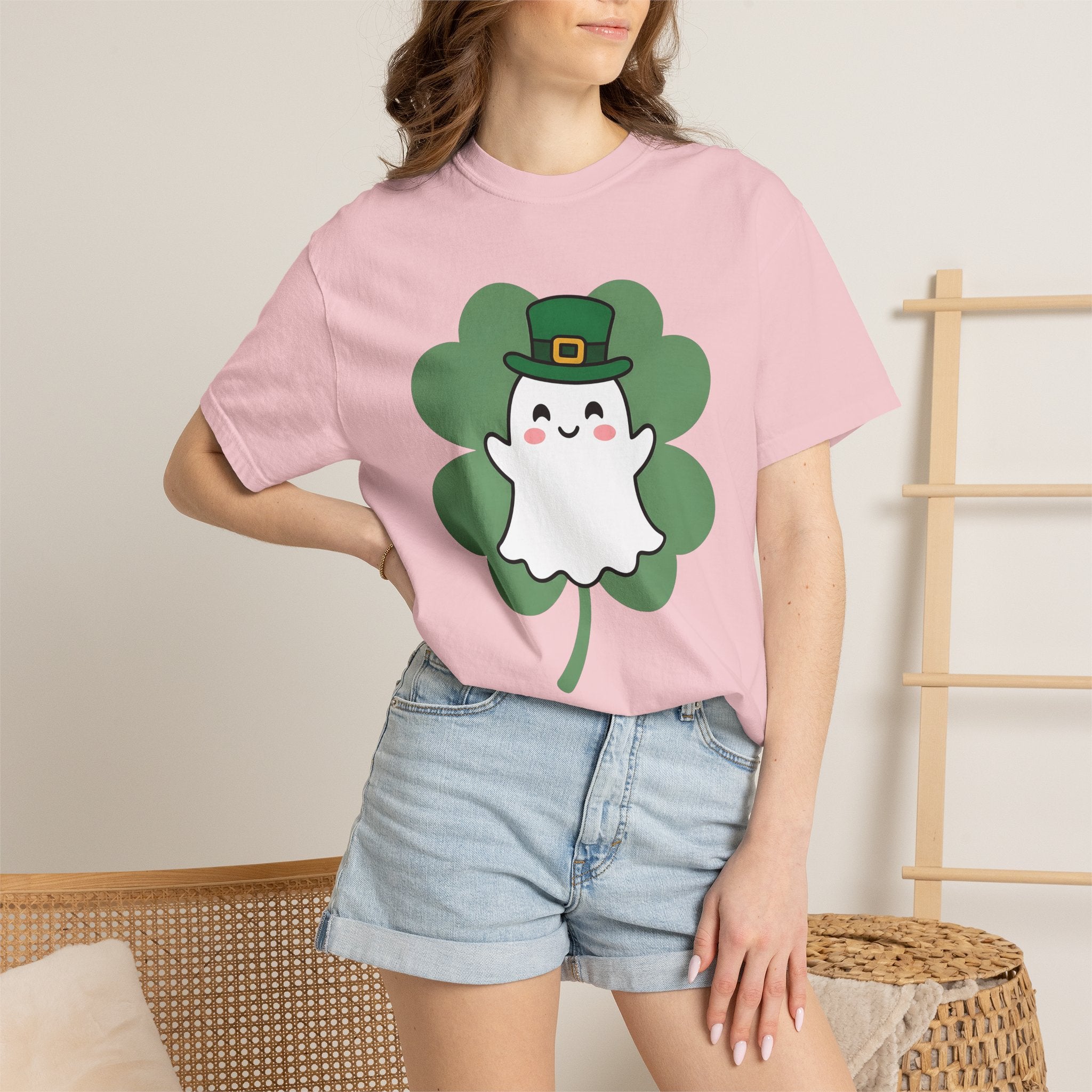 Ghost Clover Shirt St Patrick's Day Halloween Gift Women Kawaii Tee Shamrock T-Shirt Luck Fan Cute Tshirt Spooky Graphic Cartoon Leprechaun