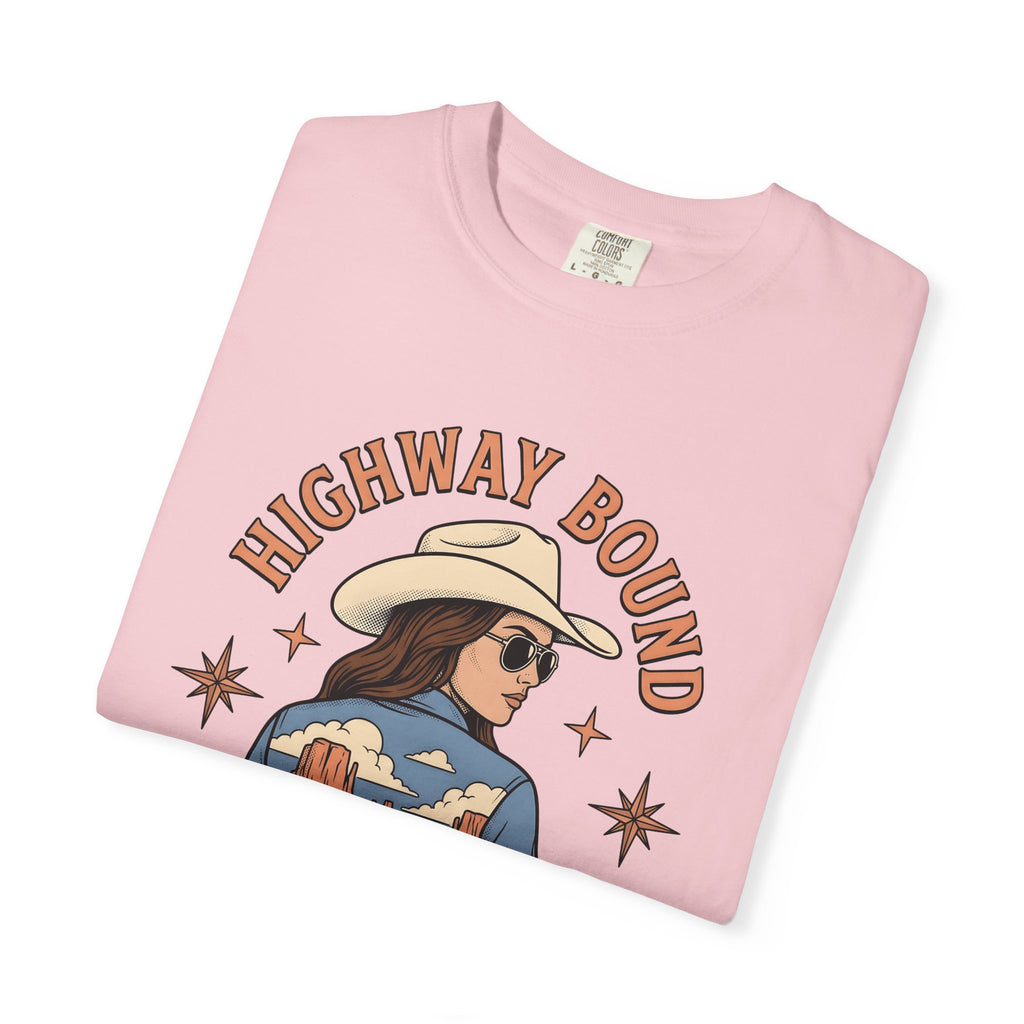 Cowgirl Graphic Shirt Cowgirl Adventure Gift Women Vintage Tee Western T-Shirt Cowboy Fan Retro Tshirt Explorer Graphic Retro Desert Truck