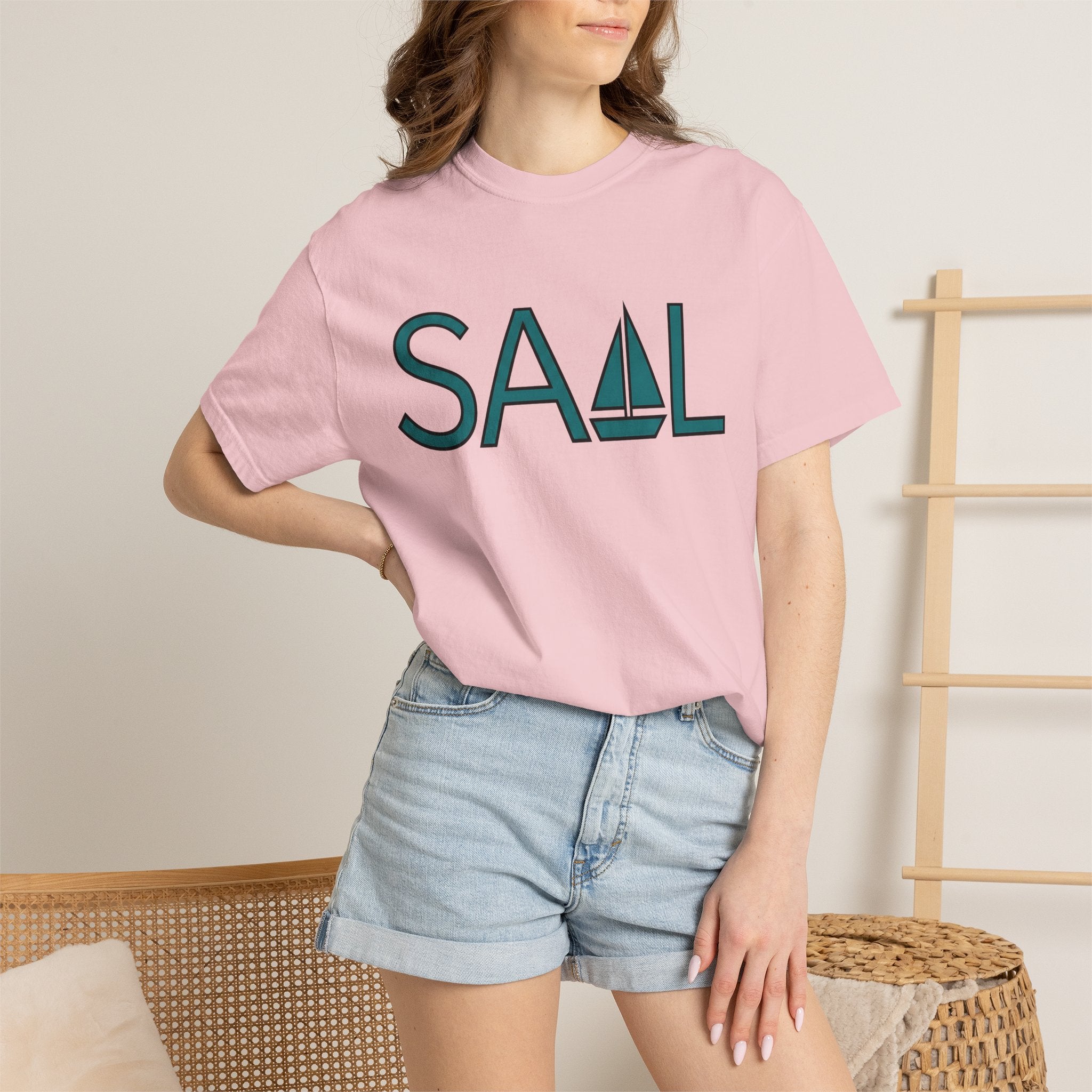 Sailboat Art Shirt Sailing Ocean Gift Women Basic Tee Yacht T-Shirt Sailor Fan Sailing Graphic Sea Design Trendy Boat Tshirt