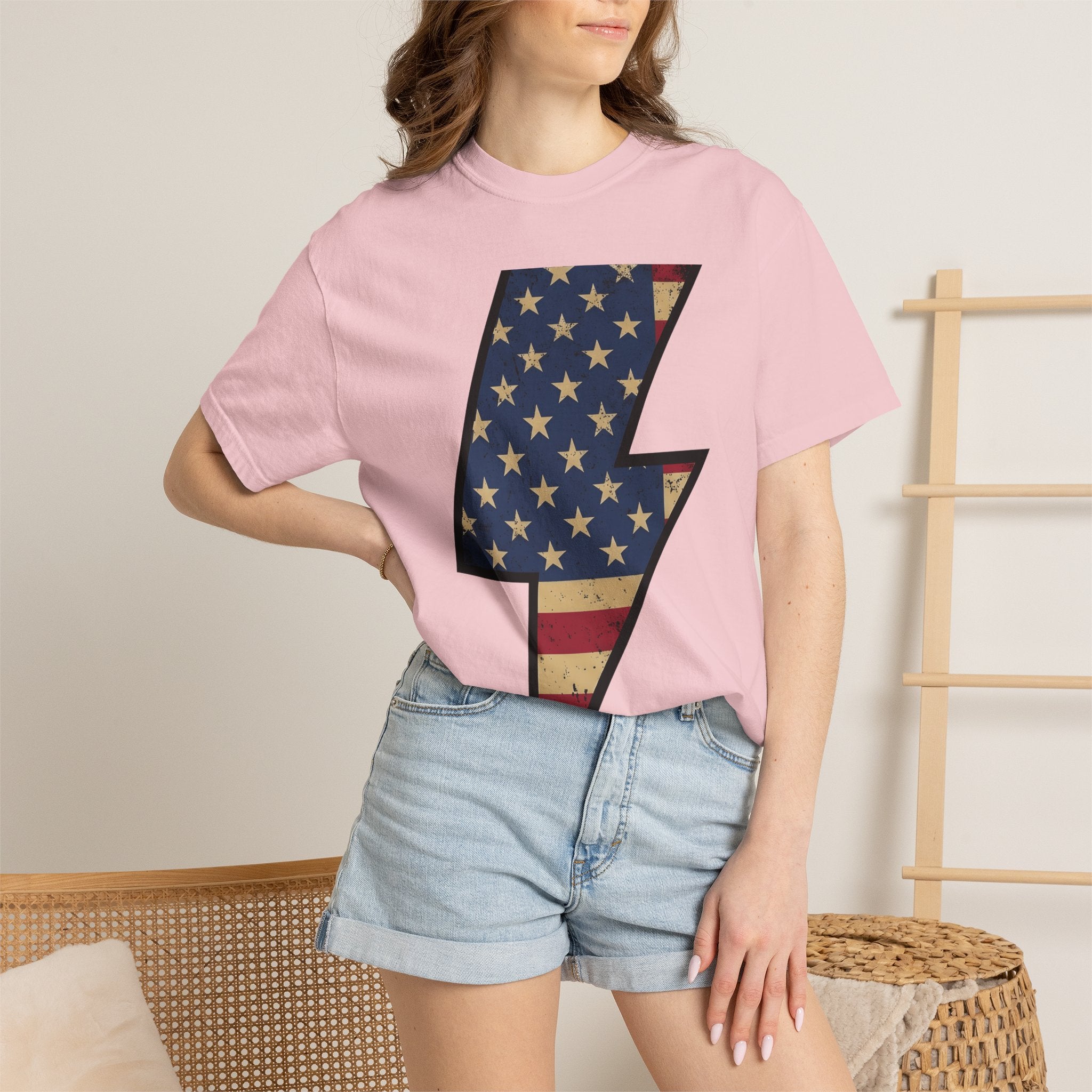 Lightning Strike Shirt America Freedom Gift Women Line Art Tee Thunderbolt T-Shirt American Fan Illustration Graphic Cartoon Star Symbols