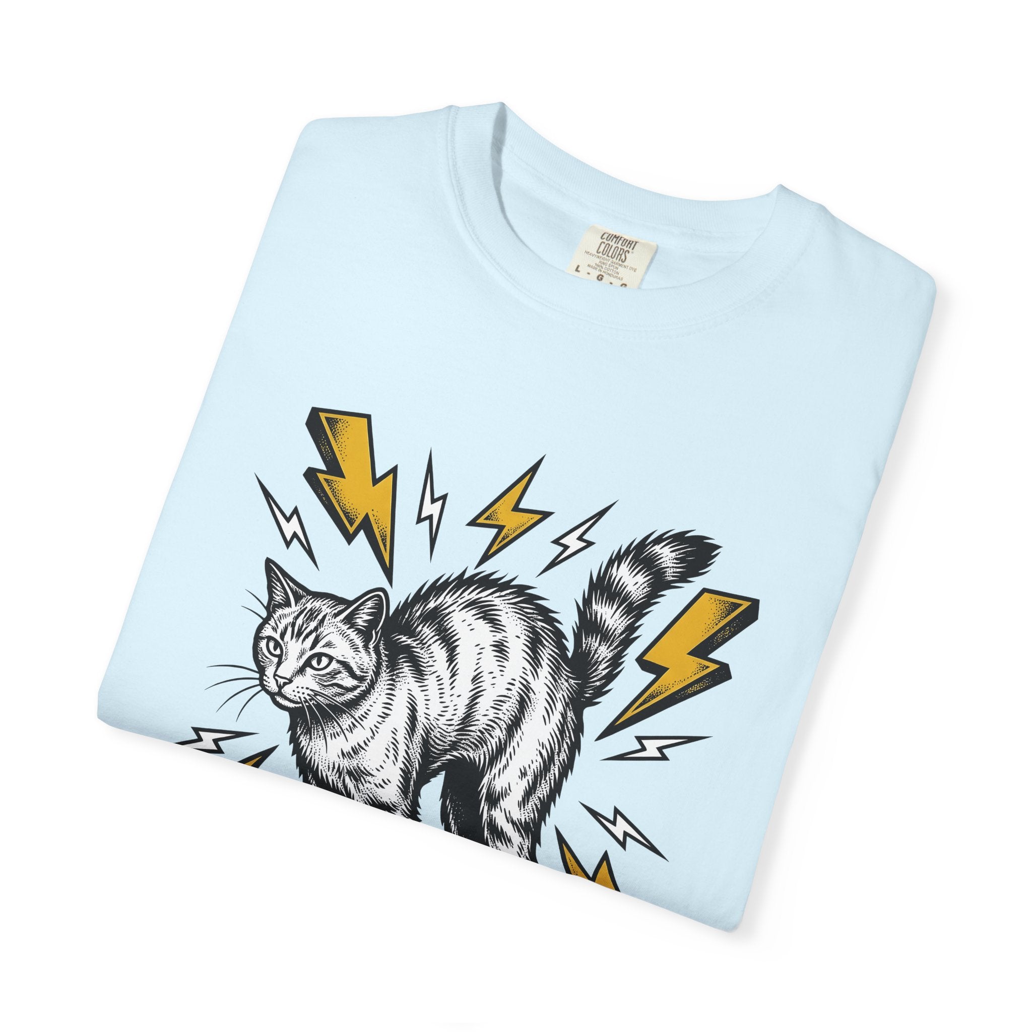 Tabby Cat Shirt Cat Animals Gift Women Bold Graphic Tee Kitty T-Shirt Cat Fan Feline Tshirt Creature Graphic Vintage Lightning Bolts Tshirt