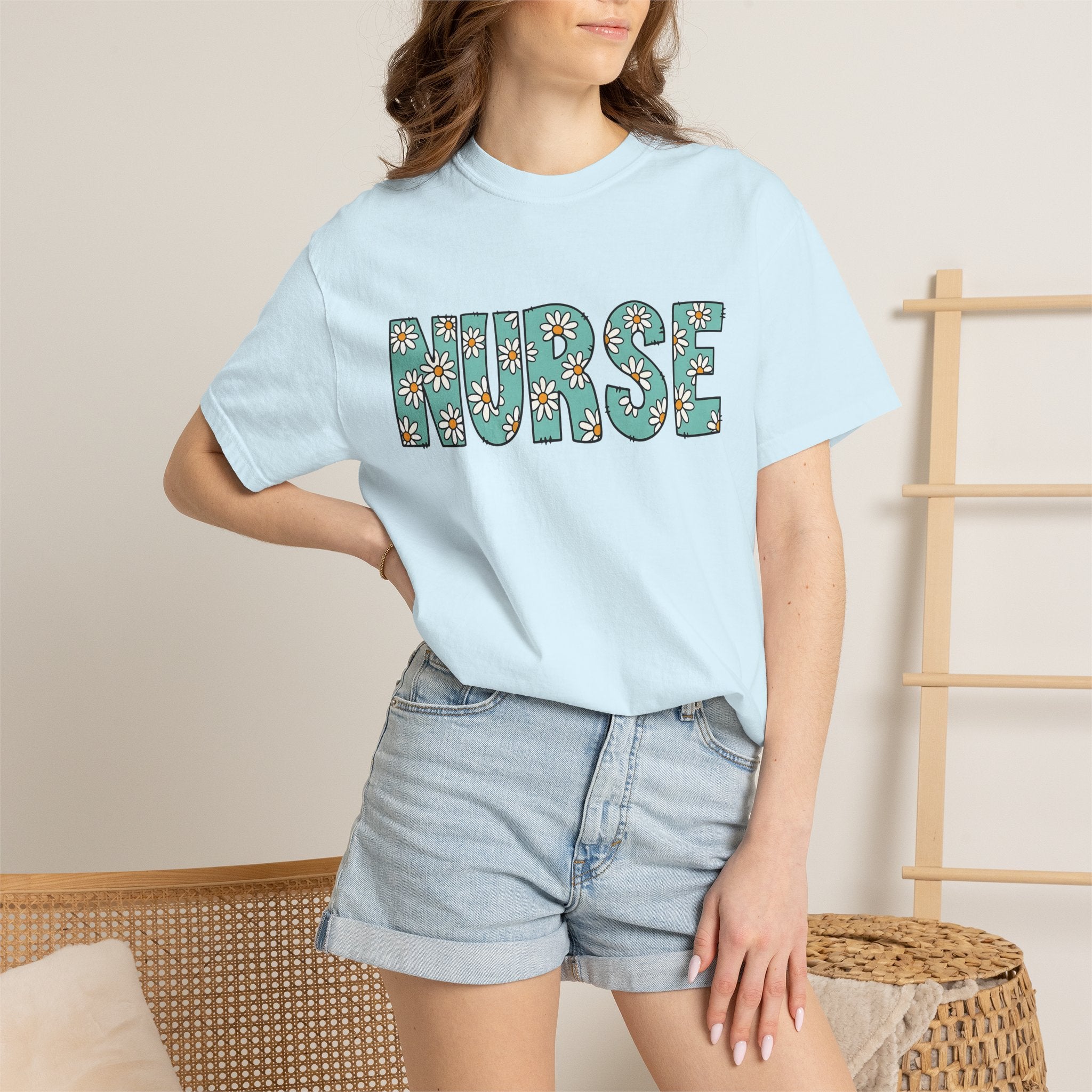 Daisy Quote Shirt Nurse Bouquet Gift Women Adorable Tee Flower T-Shirt Nursing Enthusiast Floral Tshirt Floral Graphic Sketch Bloom Tshirt