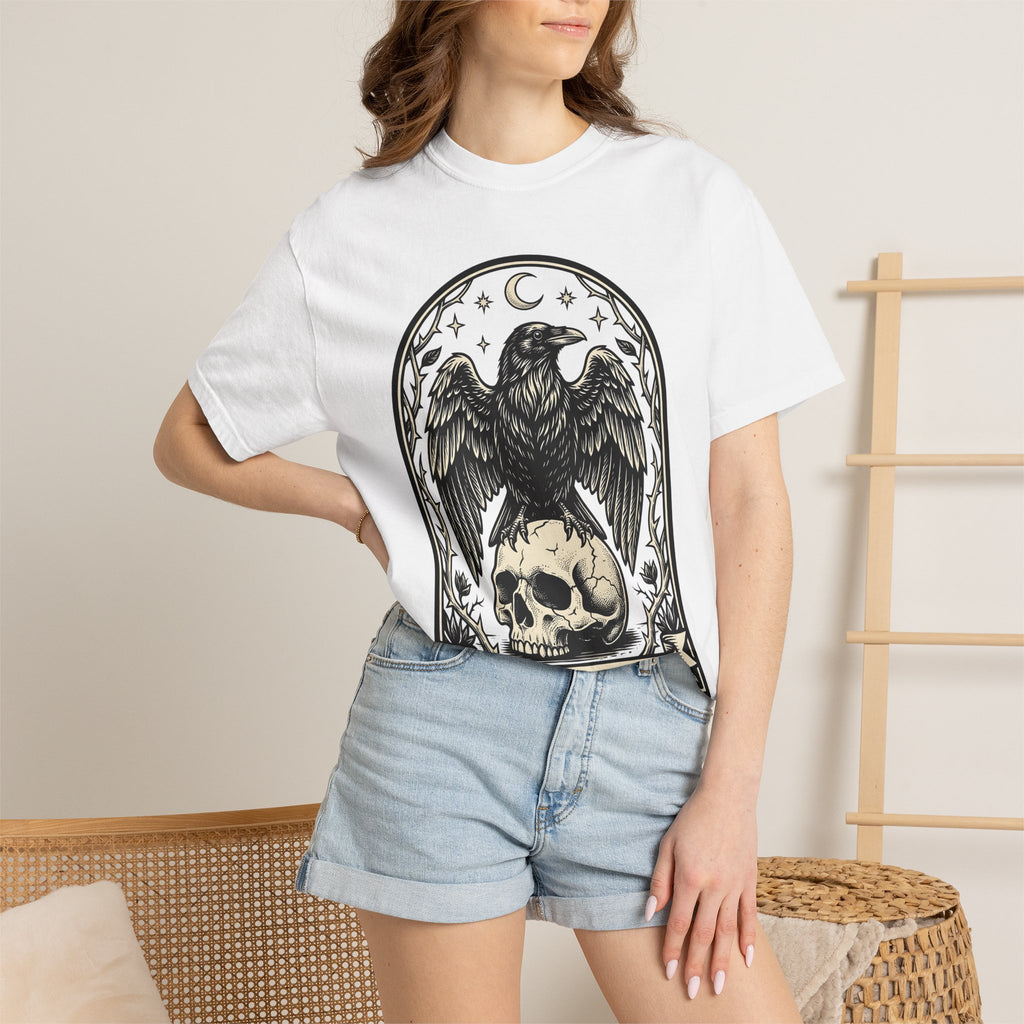 Blackbird Skull Shirt Gothic Esoteric Gift Women Creepy Tee Raven Skull T-Shirt Dark Fan Spooky Tshirt Mystic Graphic Old School Lunar