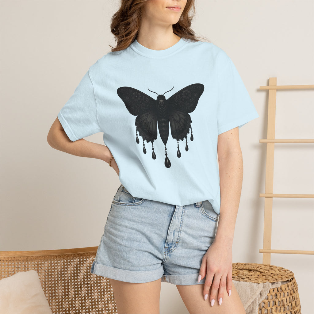 Spooky Moth Shirt Halloween Dark Gift Women Horror Art Tee Moth T-Shirt Horror Fan Macabre Graphic Tshirt Retro Bones Tshirt