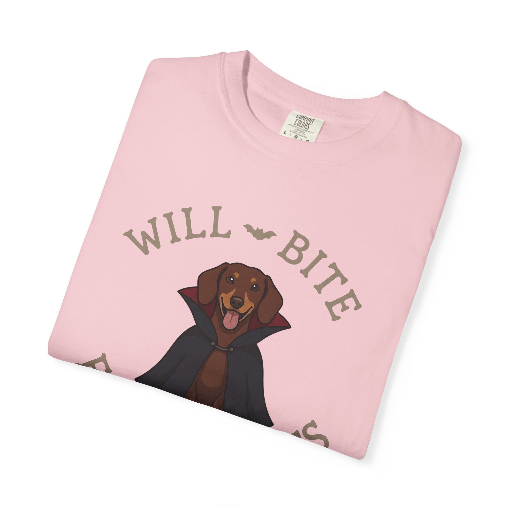Dachshund Vampire Shirt Dog Holiday Gift Women Anime Tee Wiener Dog T-Shirt Dog Fan Cartoon Tshirt Seasonal Graphic Sketch Bat Tshirt