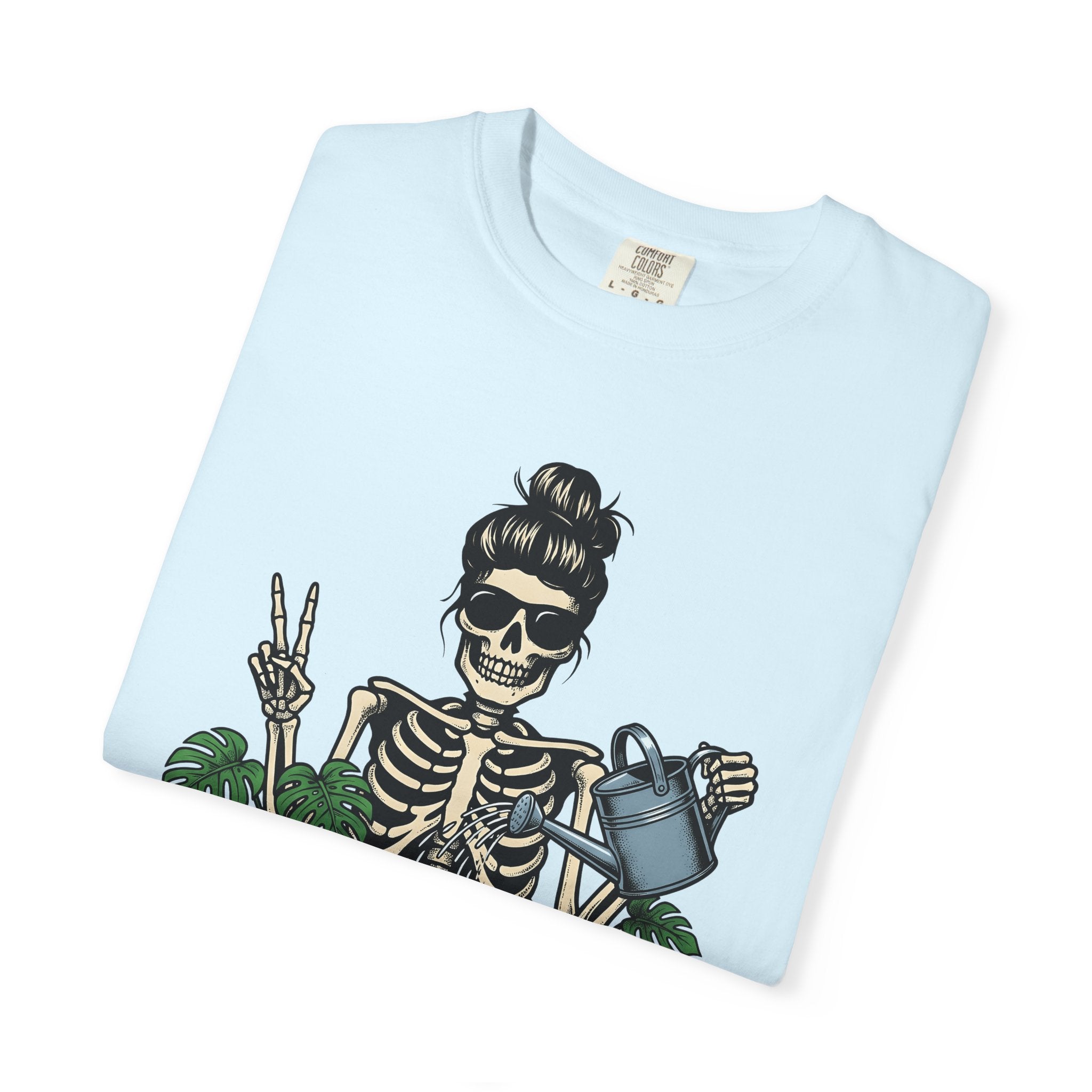 Skeleton Gardener Shirt Funny Plant Gift Women Bold Graphic Tee Skeleton T-Shirt Humor Fan Graphic Design Botany Retro Succulents Tshirt