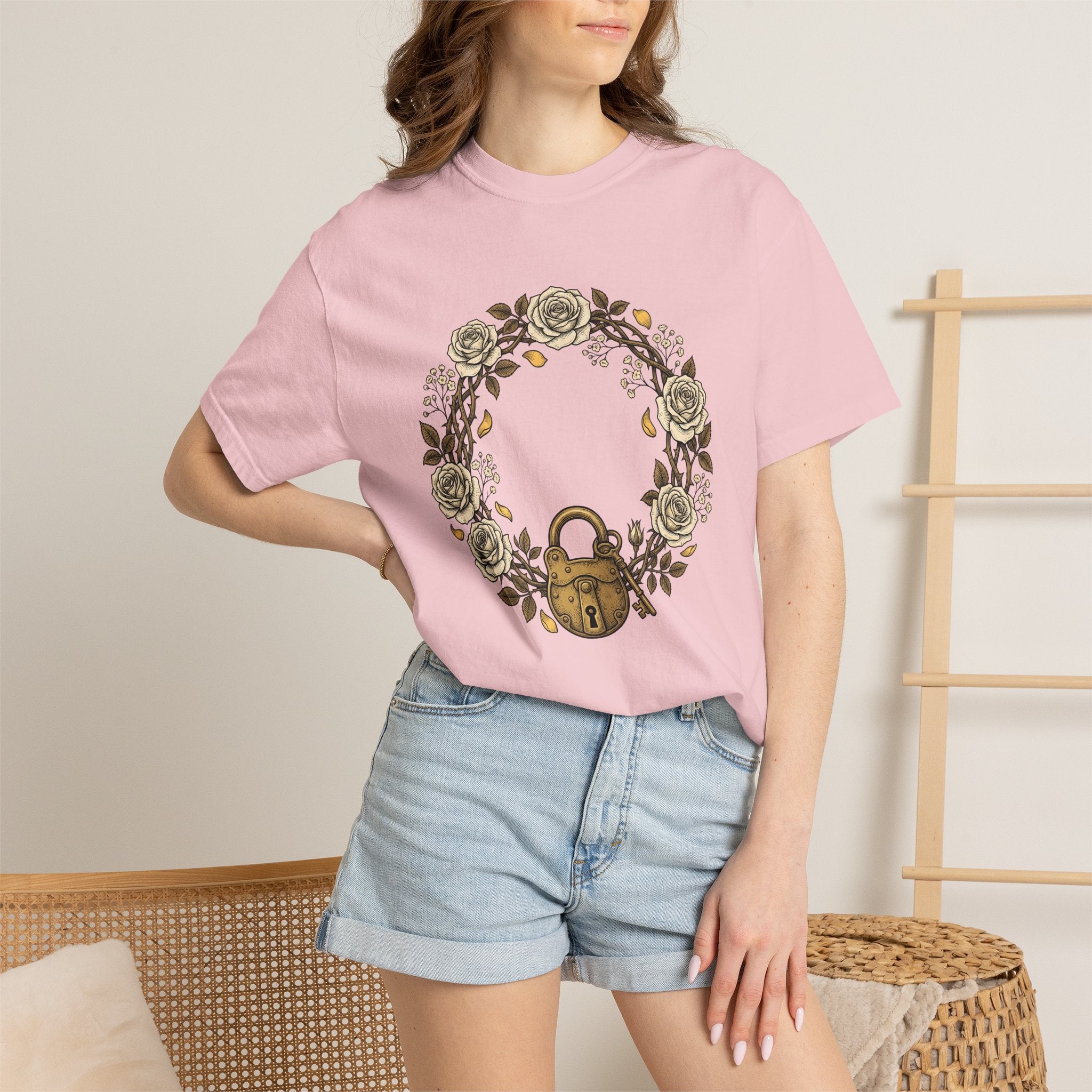 Flower Ring Shirt Holiday Bouquet Gift Women Retro Tee Floral T-Shirt Vacation Fan Vintage Tshirt Arrangement Graphic Sketch Lock Tshirt