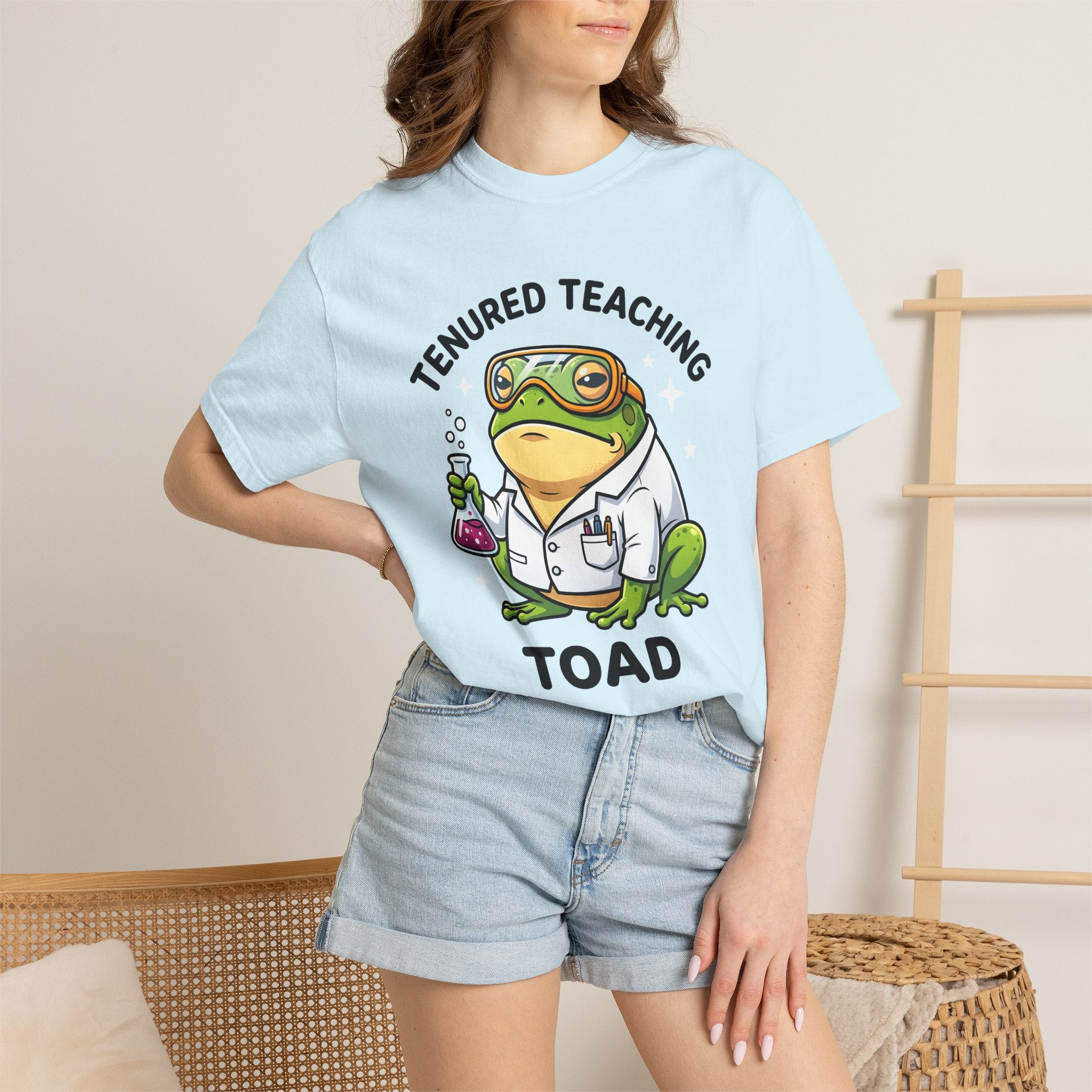 Frog Lab Tech Shirt Teacher Education Gift Women Graphic Tee Laboratory T-Shirt Educator Enthusiast Lab Tshirt Learning Graphic Hand Drawn