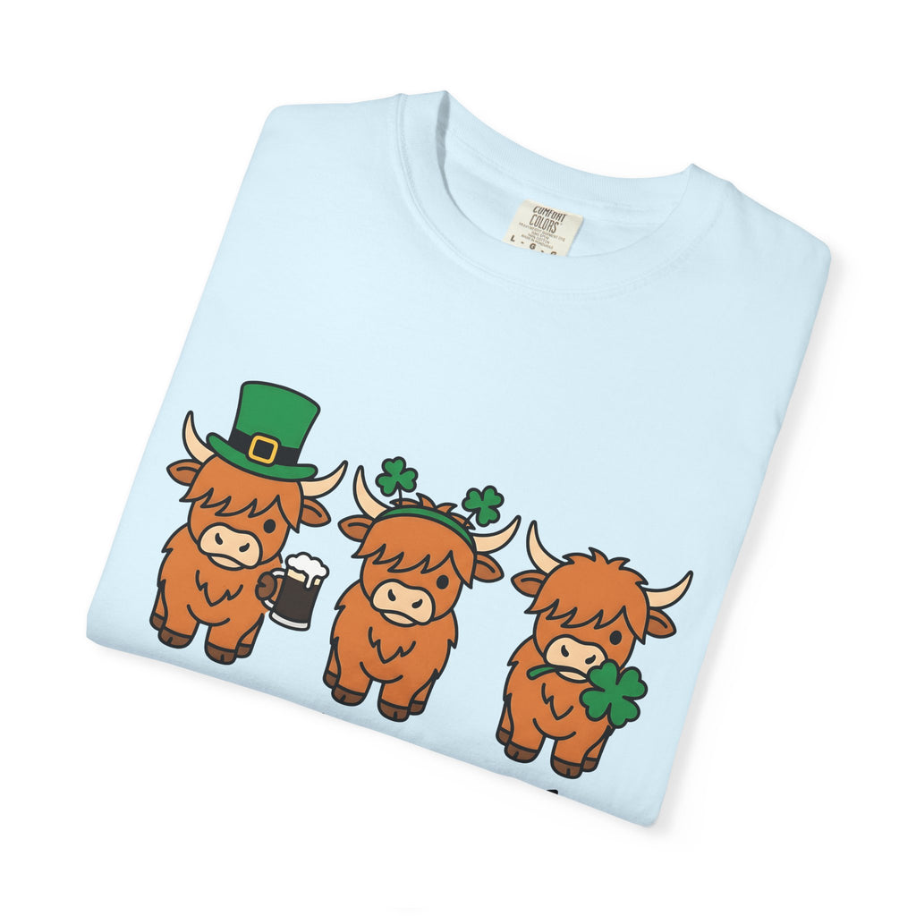 Highland Cow Shirt St Patrick's Day Animal Gift Women Cute Tee Cow T-Shirt St Patricks Fan Cute Tshirt Creature Graphic Cartoon Shamrock