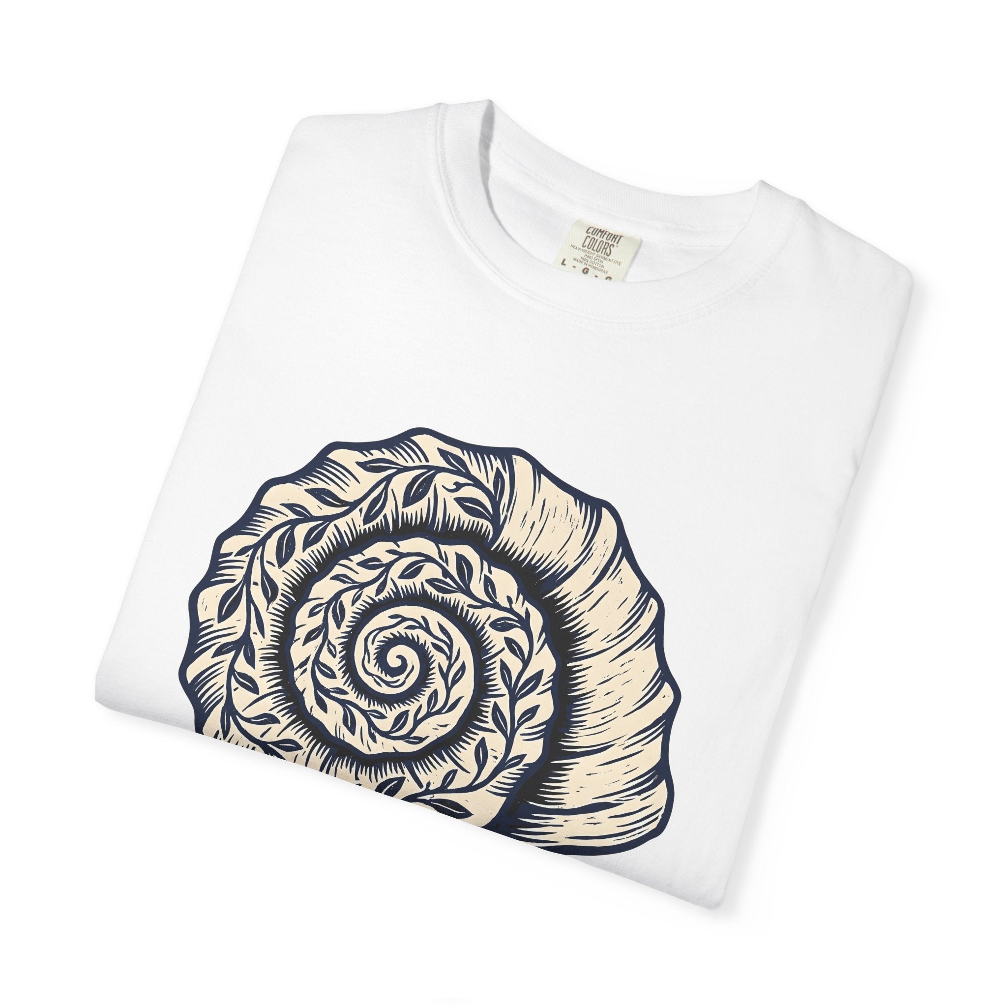 Snail Shell Shirt Animals & Flowers Wildlife Gift Women Cartoon Tee Seashell T-Shirt Animal Fan Shell Tshirt Wildlife Graphic Sketch Plant