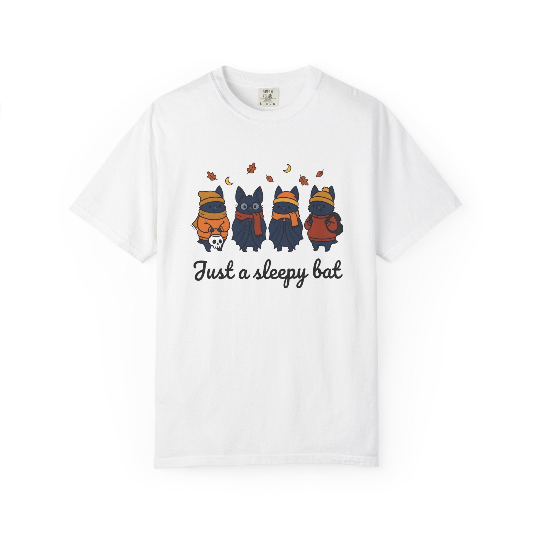 Adorable Bat Shirt Halloween Wildlife Gift Women Comic Tee Flying Fox T-Shirt Spooky Fan Cartoon Tshirt Animal Graphic Chibi Fall Foliage