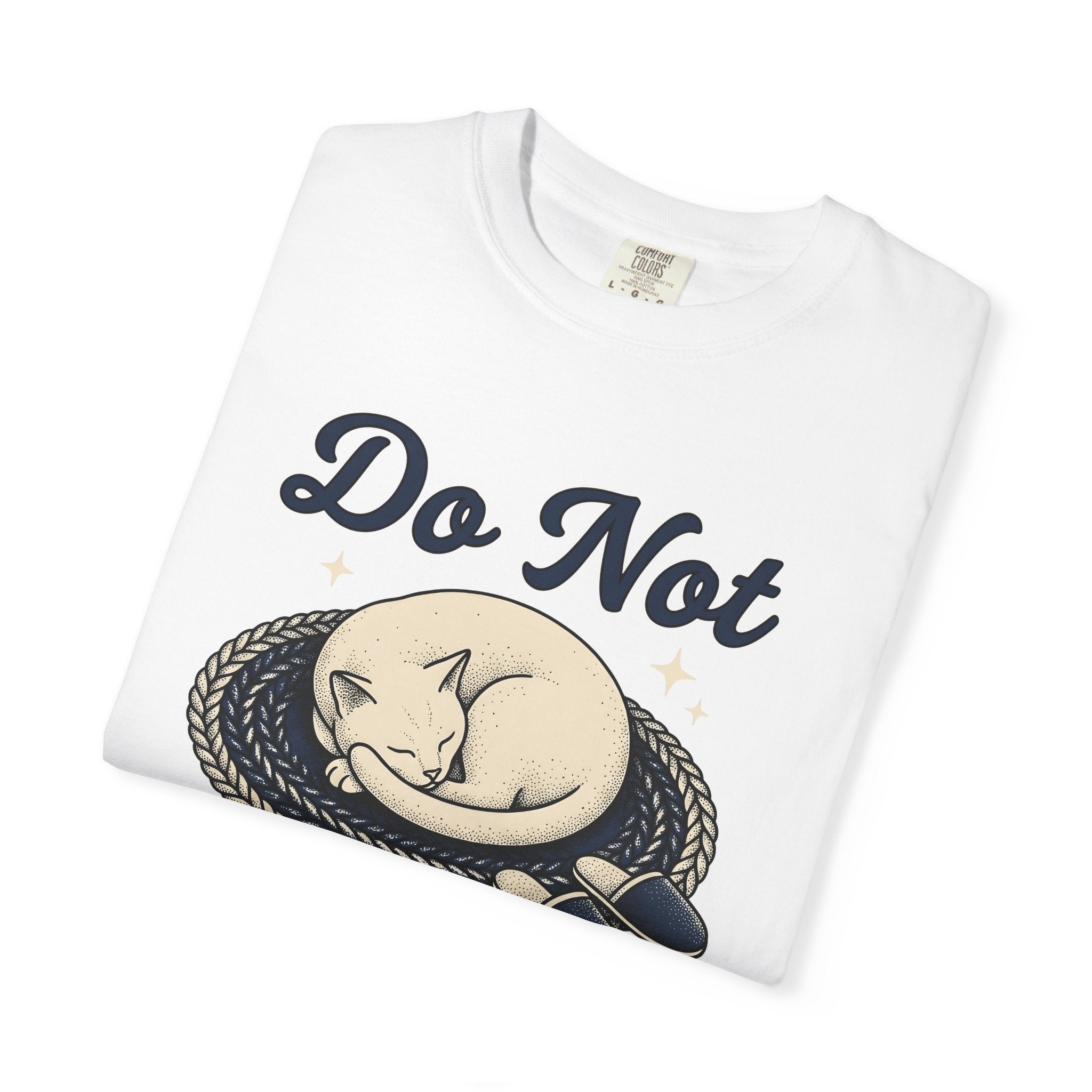 Napping Cat Shirt Cat Comfort Gift Women Retro Tee Kitten T-Shirt Cat Fan Vintage Tshirt Cozy Graphic Sketch House Shoes Tshirt