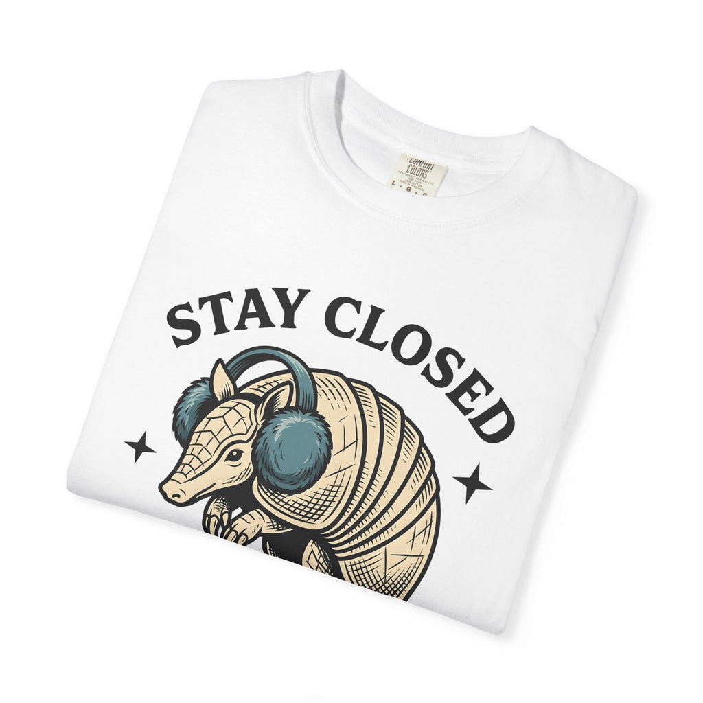 Armadillo Ear Muffs Shirt Funny Critter Gift Women Rustic Tee Armadillo Earmuffs T-Shirt Humor Fan Rustic Art Tshirt Animal Graphic Doodle