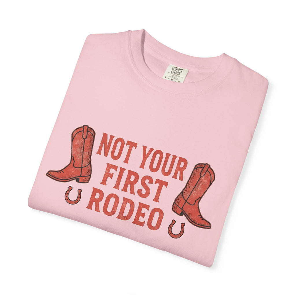 Leather Boots Shirt Cowgirl Livestock Gift Women Rustic Tee Boots T-Shirt Rodeo Fan Cowboy Tshirt Farm Graphic Hand Drawn Iron Horseshoe