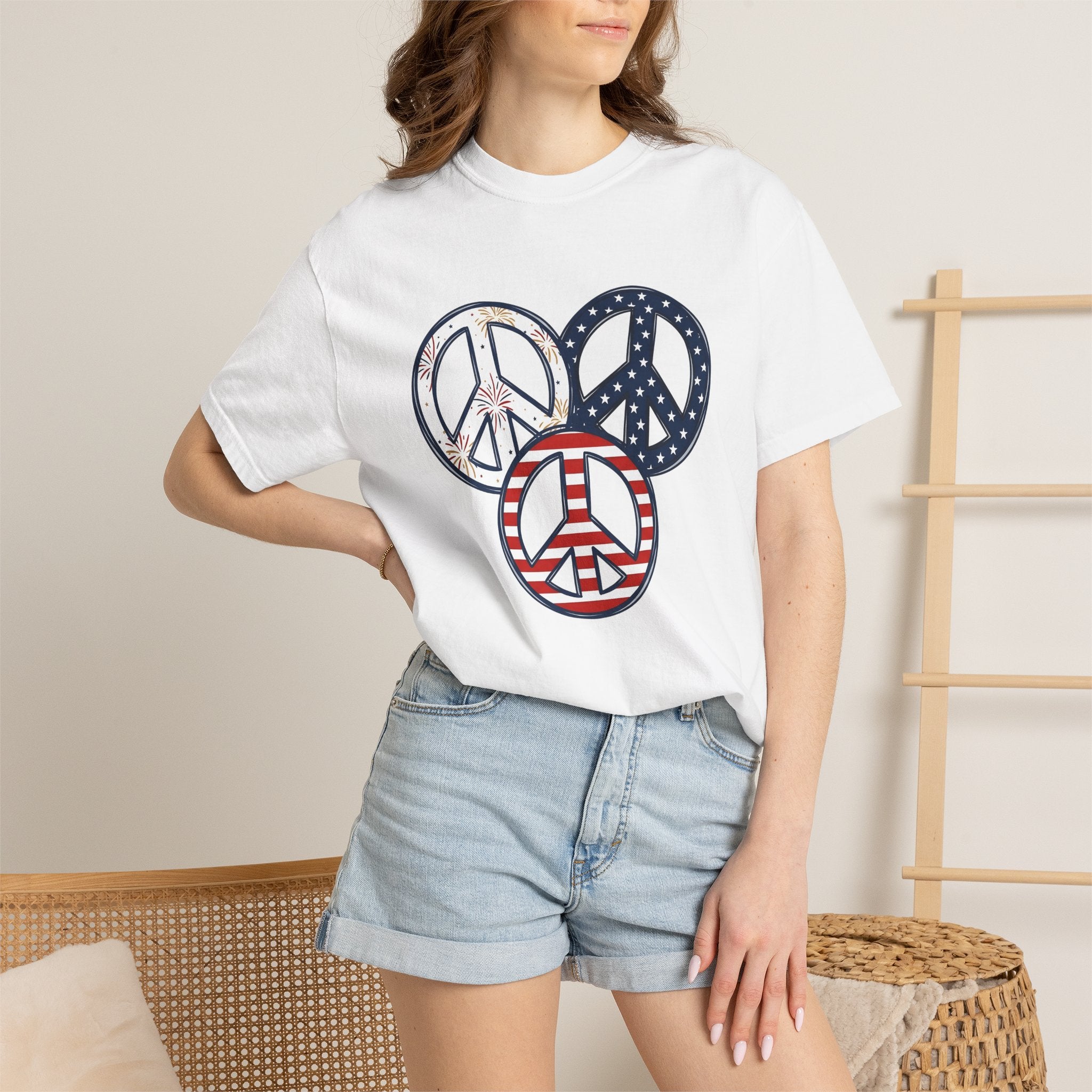 Peace Gesture Shirt America Event Gift Women Stars And Stripes Tee Hand Sign T-Shirt American Fan Patriotic Tshirt Festival Graphic Heritage