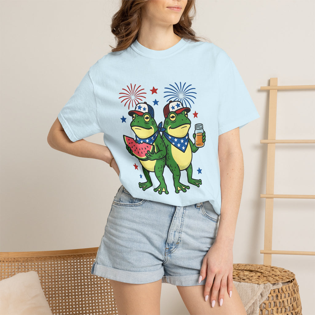 Two Frogs Shirt America 4Th Of July Holiday Gift Women Illustration Tee Toad T-Shirt Patriotic Fan Artistic Tshirt Celebration Graphic